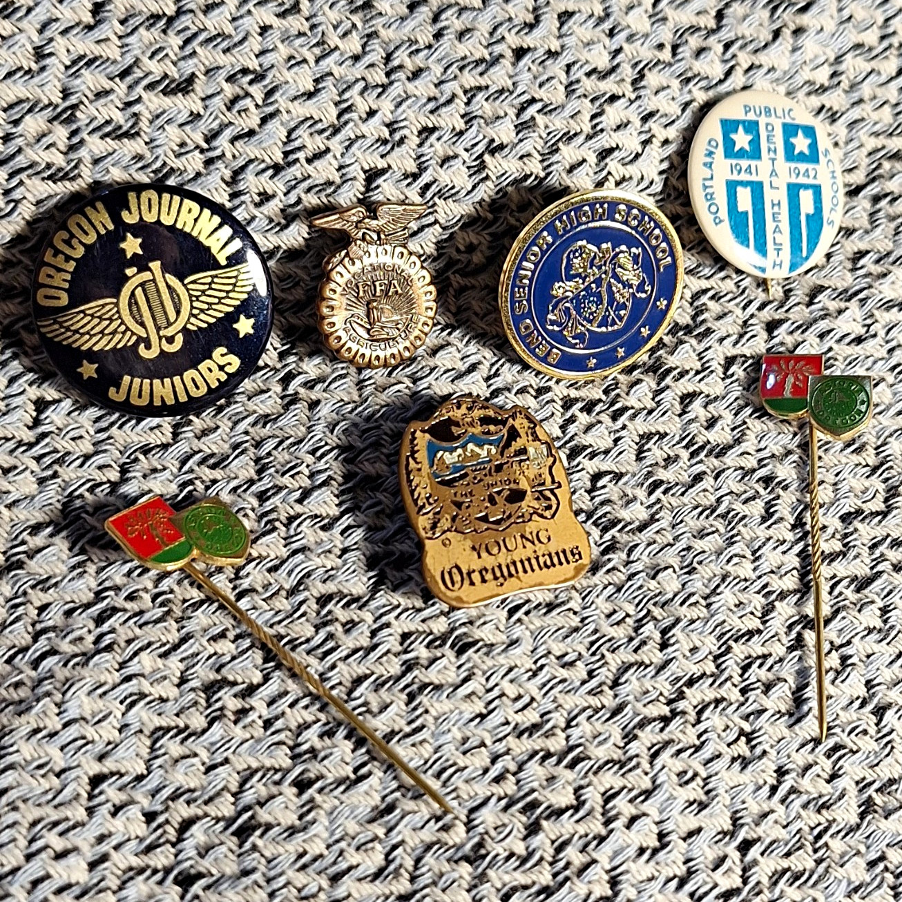 Vintage Portland Newspaper Youth Club & School Pin Lot (7 Pcs) - JJ Wings, FFA Vintage Portland Newspaper Youth Club & School Pin Lot (7 Pcs) - JJ Wings, FFA