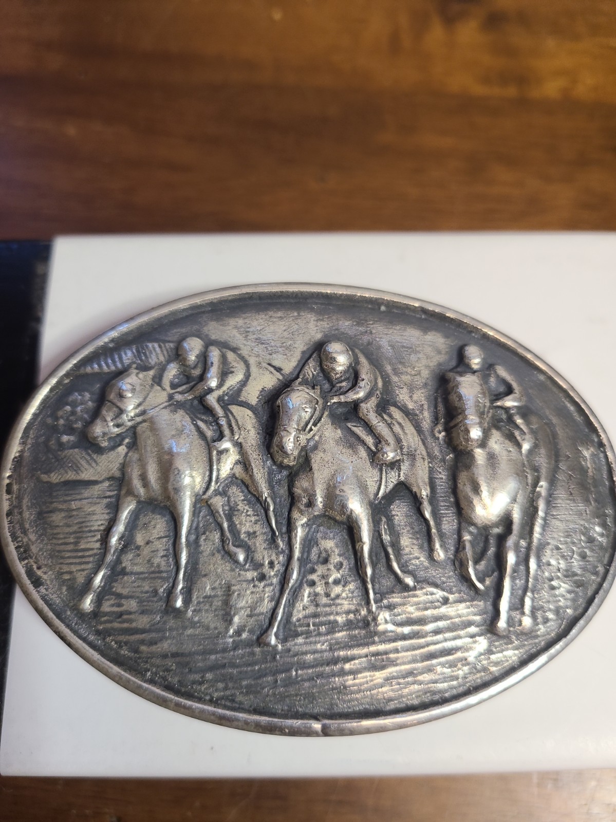 Vtg RARE DIABLO Sterling Silver Overlay Belt Buckle 3 Jockeys On Horses Racing Vtg RARE DIABLO Sterling Silver Overlay Belt Buckle 3 Jockeys On Horses Racing