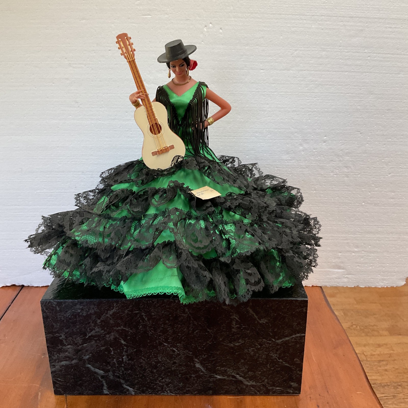 Vintage Marin Chiclana Spain Flamenco Dancer Guitar Figurine 12" Spanish Doll Vintage Marin Chiclana Spain Flamenco Dancer Guitar Figurine 12" Spanish Doll