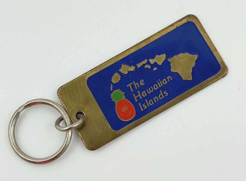 Vintage 1980 Crestline Hawaii Keychain Pineapple Key Ring Brass Map Souvenir Vintage 1980 Crestline Hawaii Keychain Pineapple Key Ring Brass Map Souvenir
