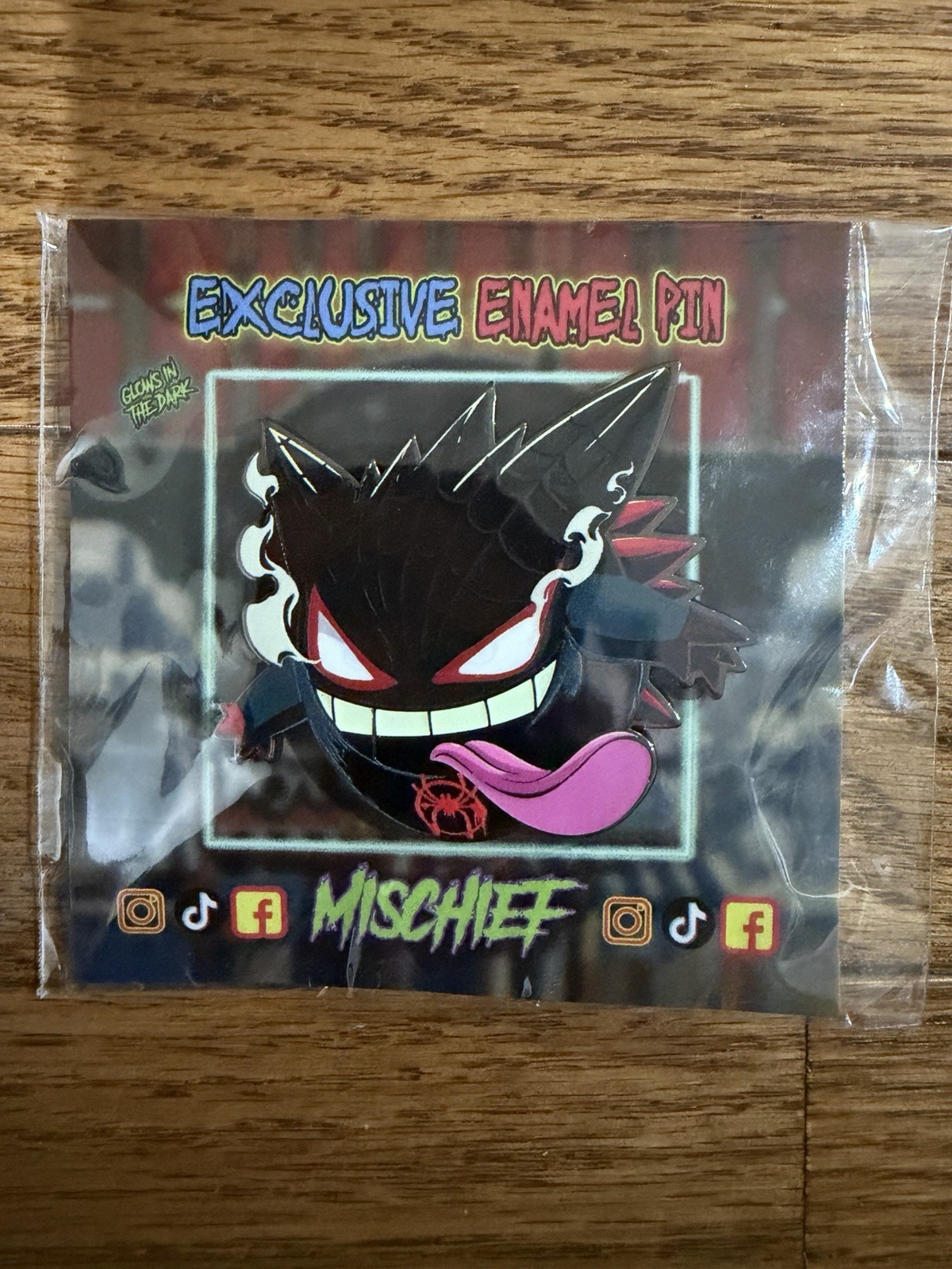 Mischief Pins Pokemon Spider-Man Gengar NYCC 2026 Exclusive Pin 01/100 Made Mischief Pins Pokemon Spider-Man Gengar NYCC 2026 Exclusive Pin 01/100 Made