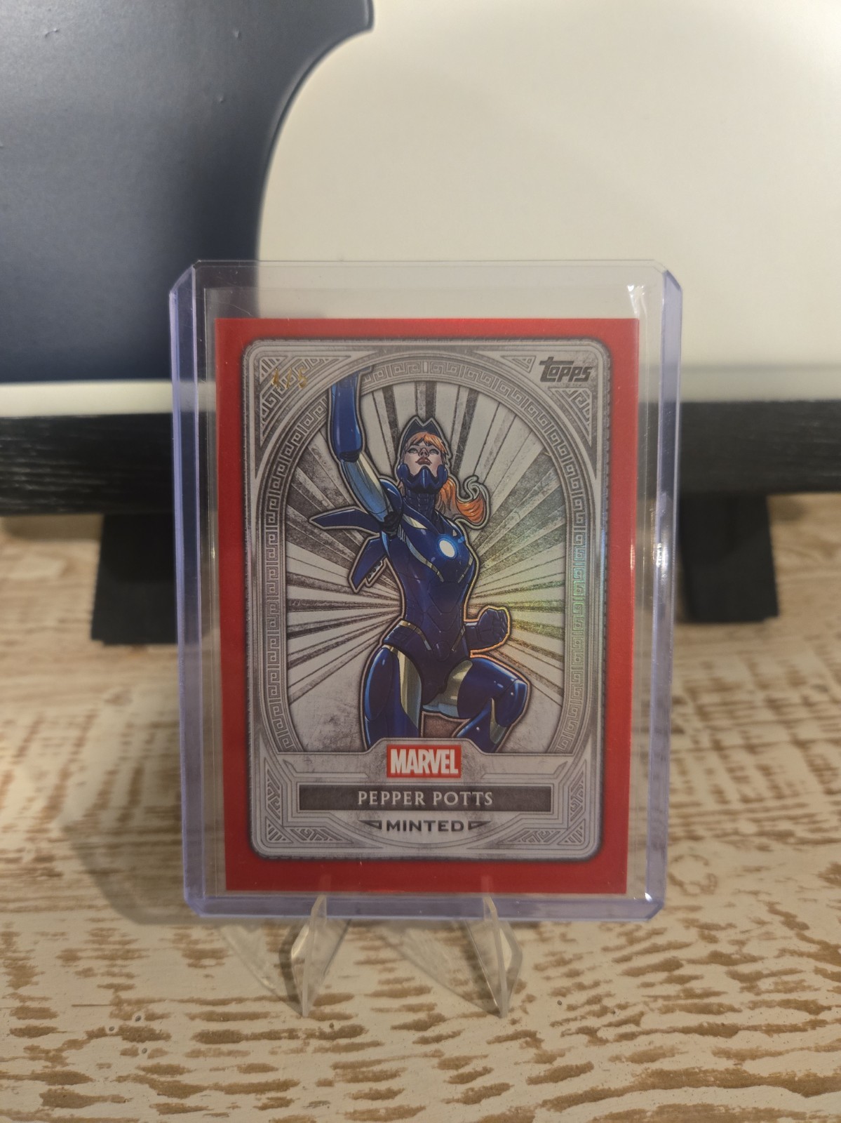 2025 TOPPS MARVEL MINT PEPPER POTTS RED/5 2025 TOPPS MARVEL MINT PEPPER POTTS RED/5