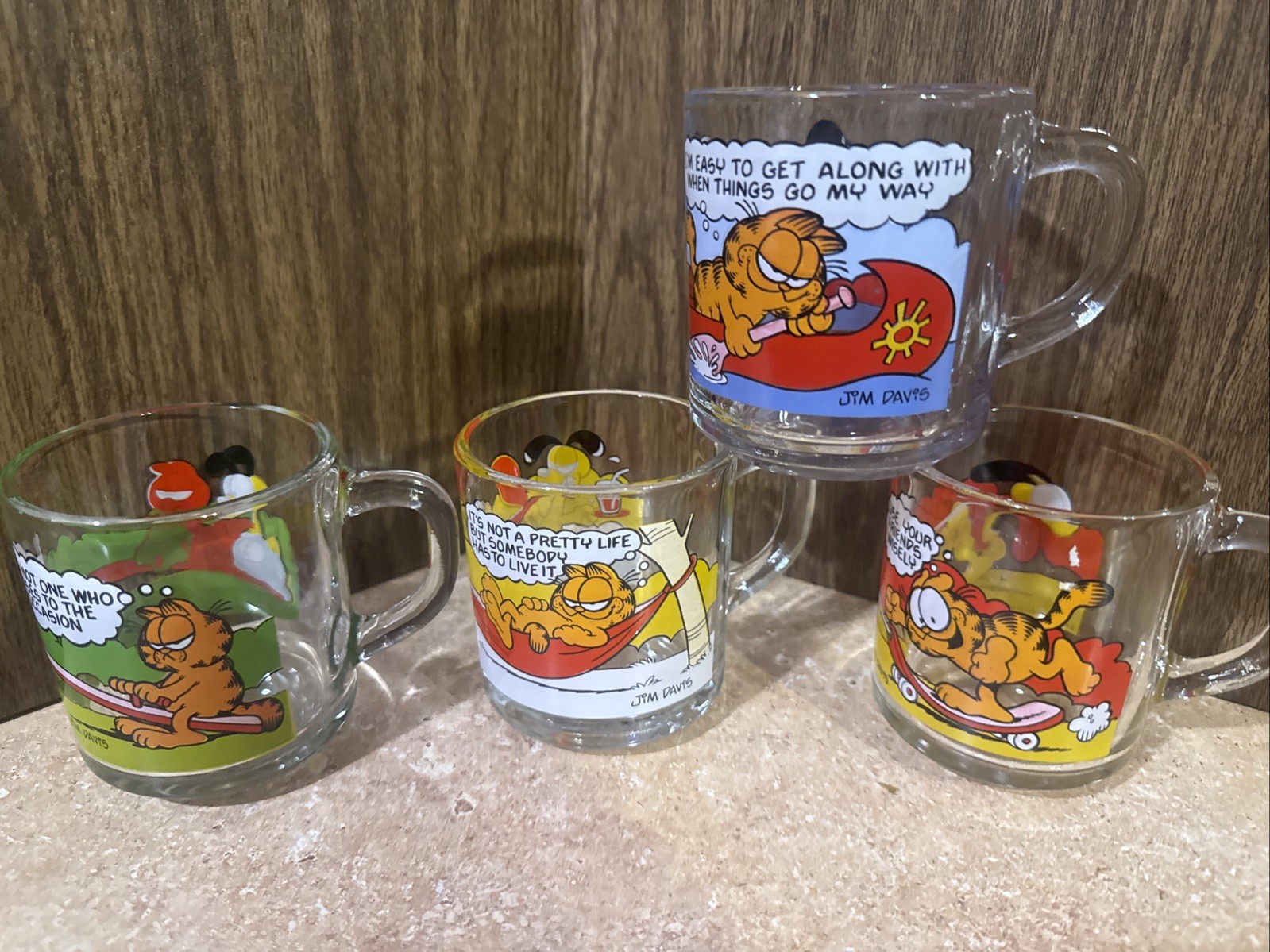 Pristine - Vintage 1978 Garfield glass mug set from a McDonald's