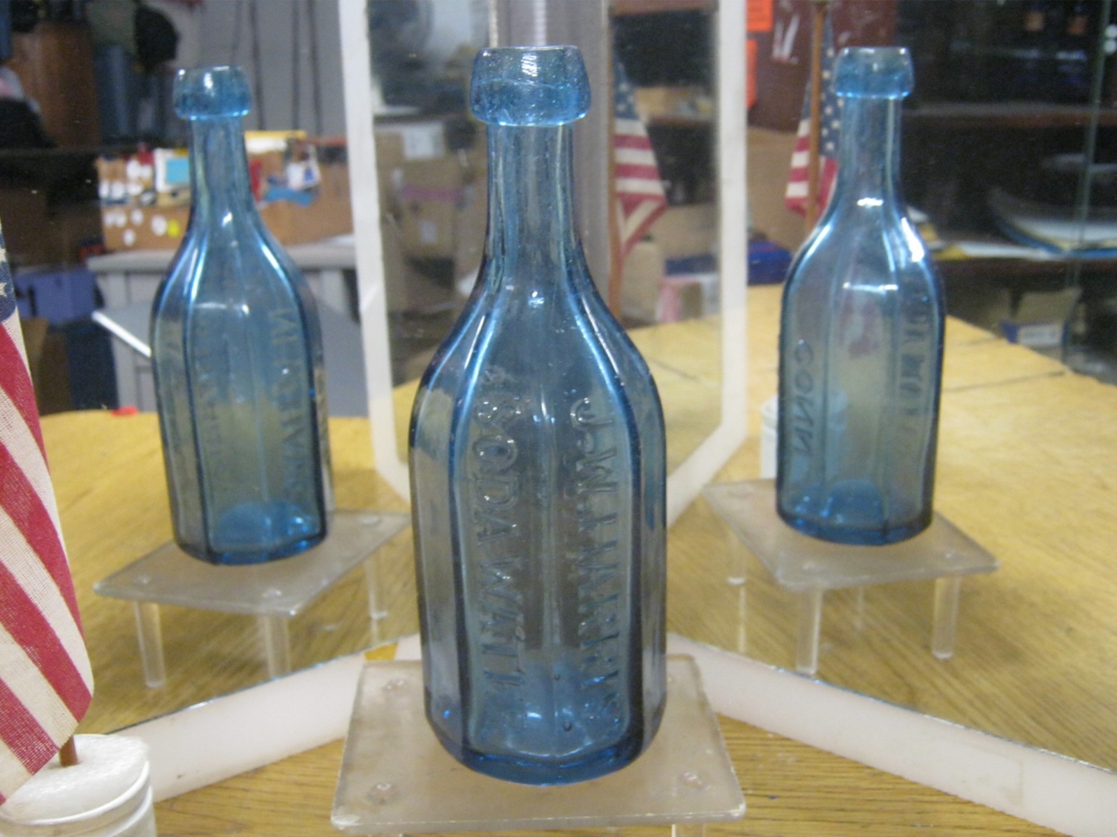 *HARRIS* 1850'S~IRON PONTIL~COBALT BLUE~8 SIDE~BLOB LIP SODAWATER~NEW HAVEN,CONN *HARRIS* 1850'S~IRON PONTIL~COBALT BLUE~8 SIDE~BLOB LIP SODAWATER~NEW HAVEN,CONN