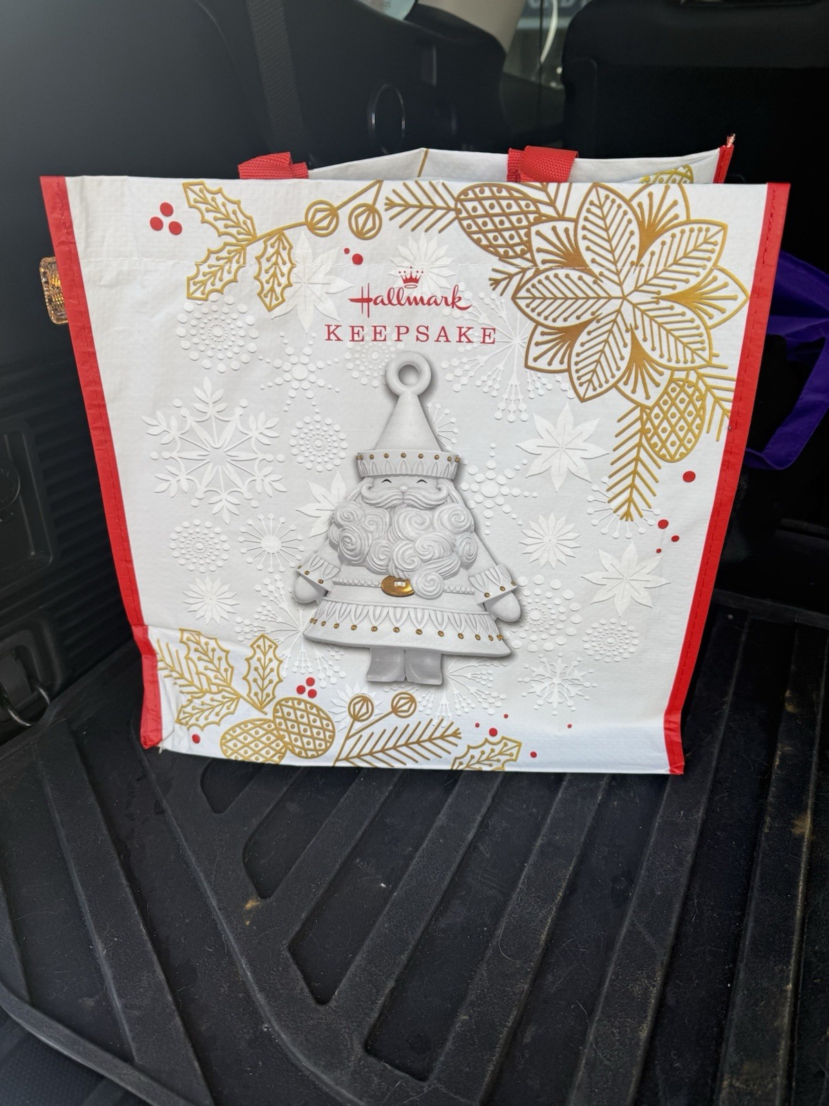 2026 HALLMARK KEEPSAKE OCTOBER ORNAMENT STUNNING SANTA TOTE BAG Reusable