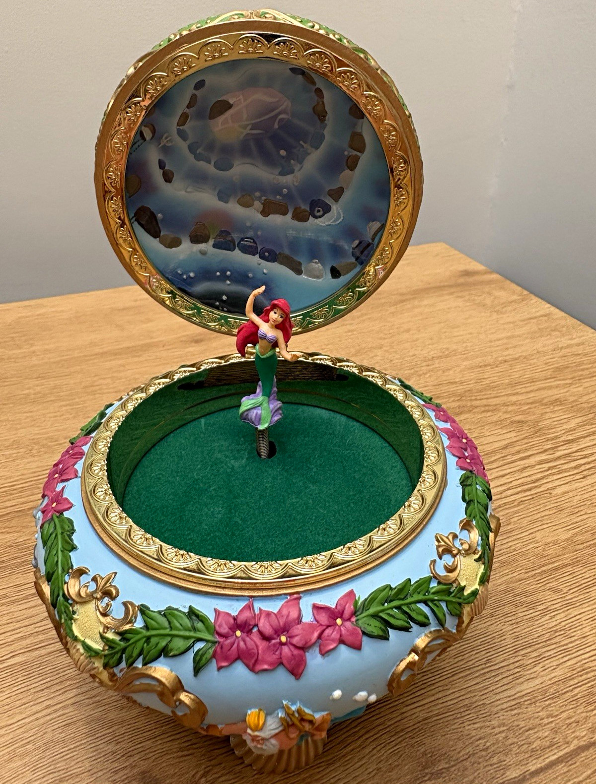 Disney The Little Mermaid Part of Your World Musical Box Disney The Little Mermaid Part of Your World Musical Box