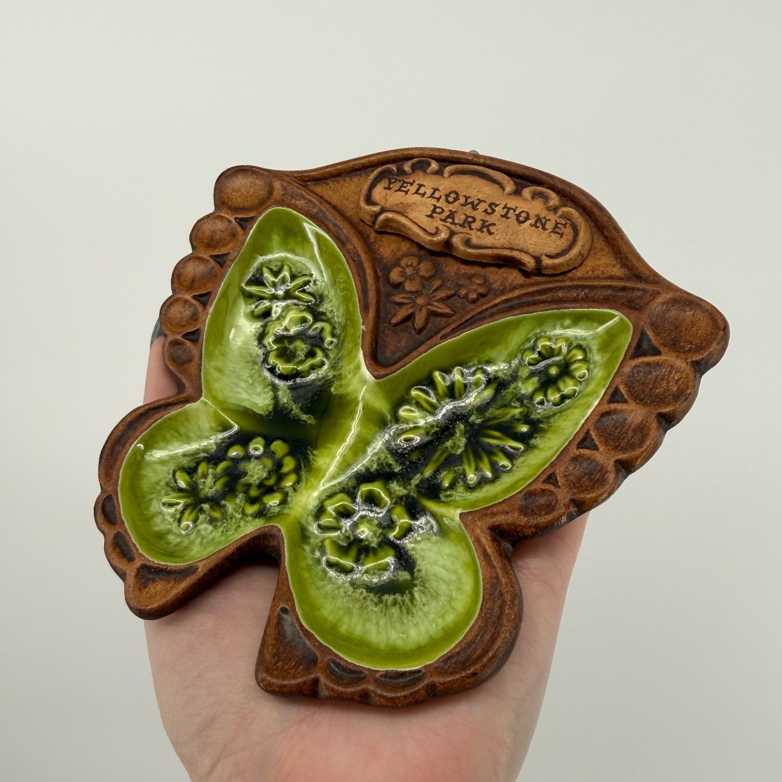 Treasure Craft Yellowstone Park Butterfly Dish Brown Green Excellent Vintage USA