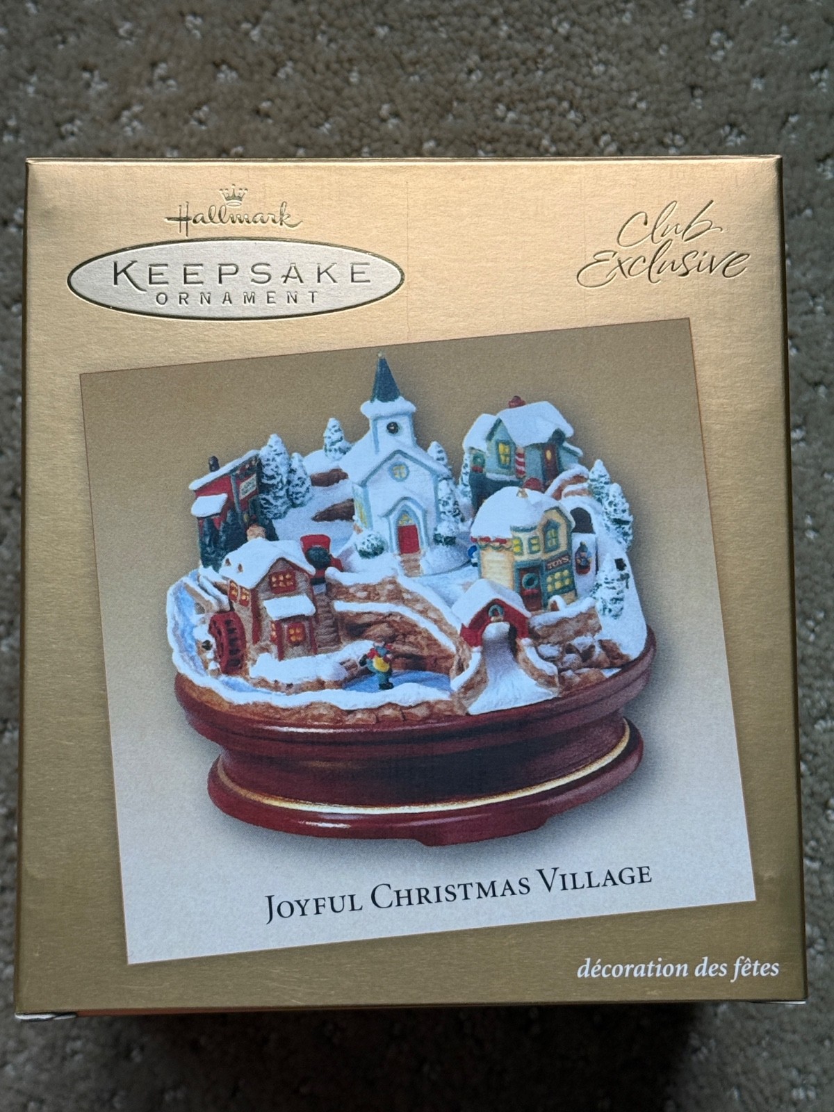 2004 Hallmark Keepsake Joyful Christmas Village Club Exclusive Ornament Music 2004 Hallmark Keepsake Joyful Christmas Village Club Exclusive Ornament Music