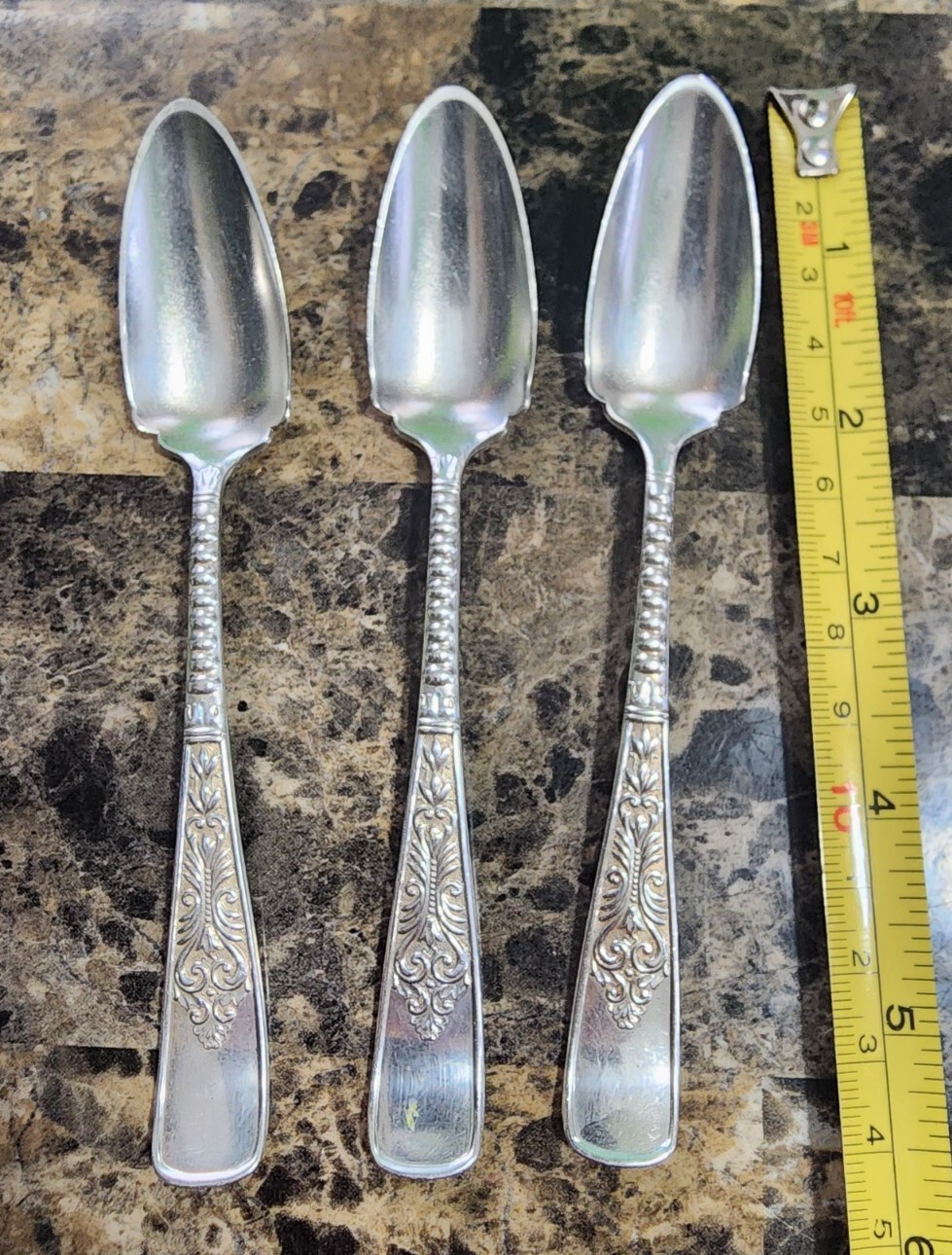 😜LOT OF 3 MERIDEN ANTIQUE c1887 CARDINAL SILVERPLATED FRUIT SPOONS 🥑🍉🥝🍊