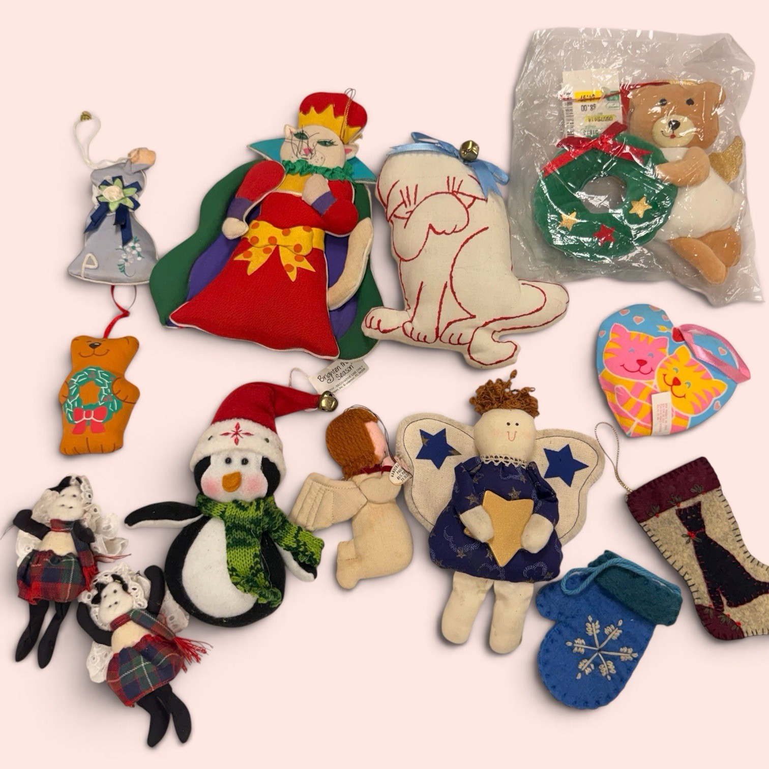 VTG FELT CHRISTMAS ORNAMENT LOT HANDMADE RANDOM MIX VTG FELT CHRISTMAS ORNAMENT LOT HANDMADE RANDOM MIX