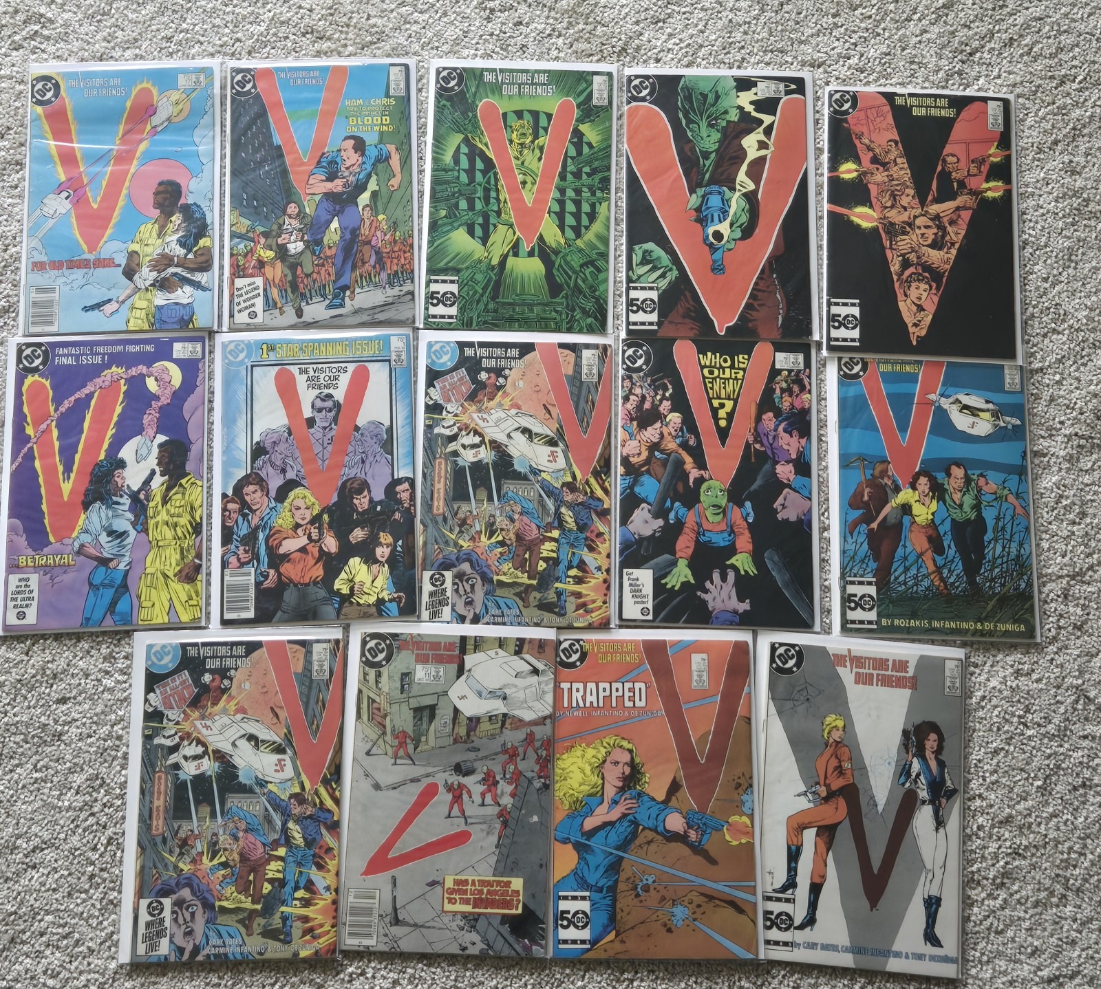 V: THE VISITORS ARE OUR FRIENDS (1985) DC COMIC LOT OF 14 HI GRADE NM ...