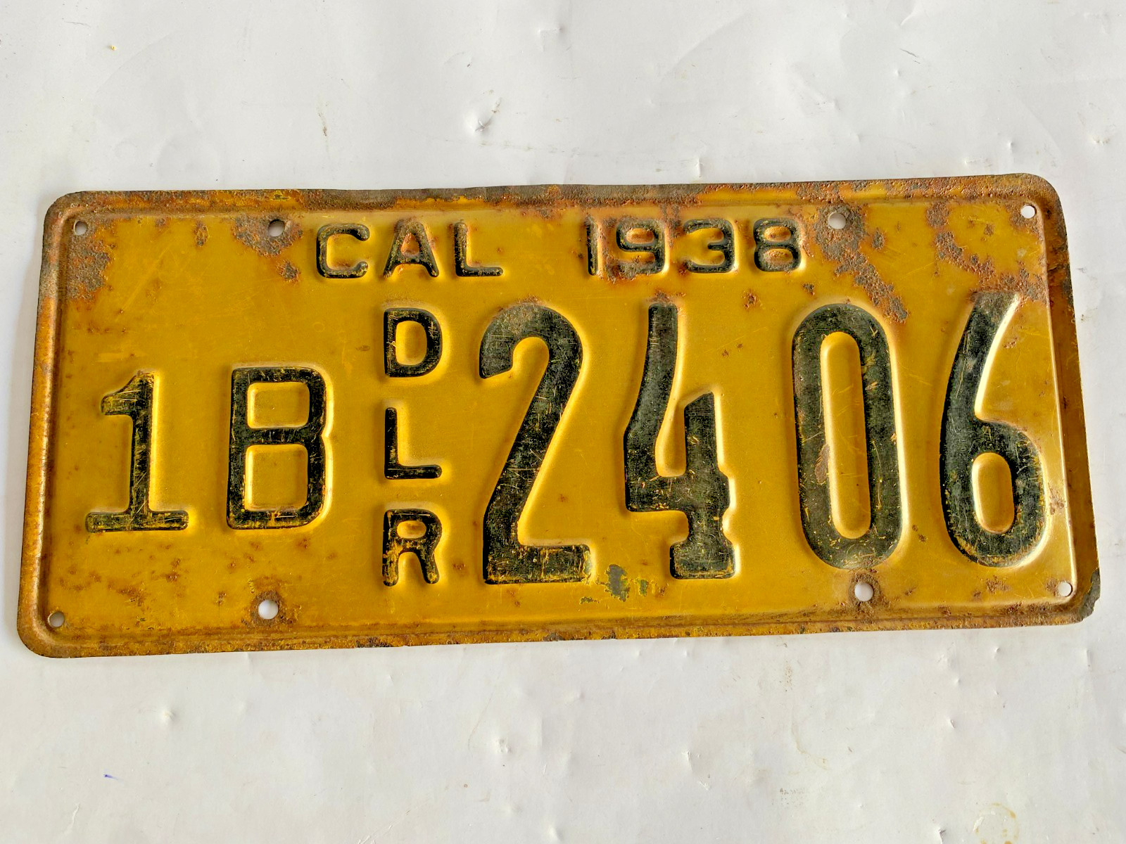 Vintage 1938 Dealer California License Plate 1B 24 06