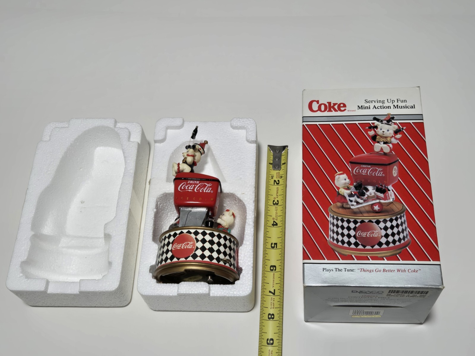 Vtg 1995 Enesco Coca-Cola Brand 'Serving Up Fun' Mini Action Musical No.168025 Vtg 1995 Enesco Coca-Cola Brand 'Serving Up Fun' Mini Action Musical No.168025