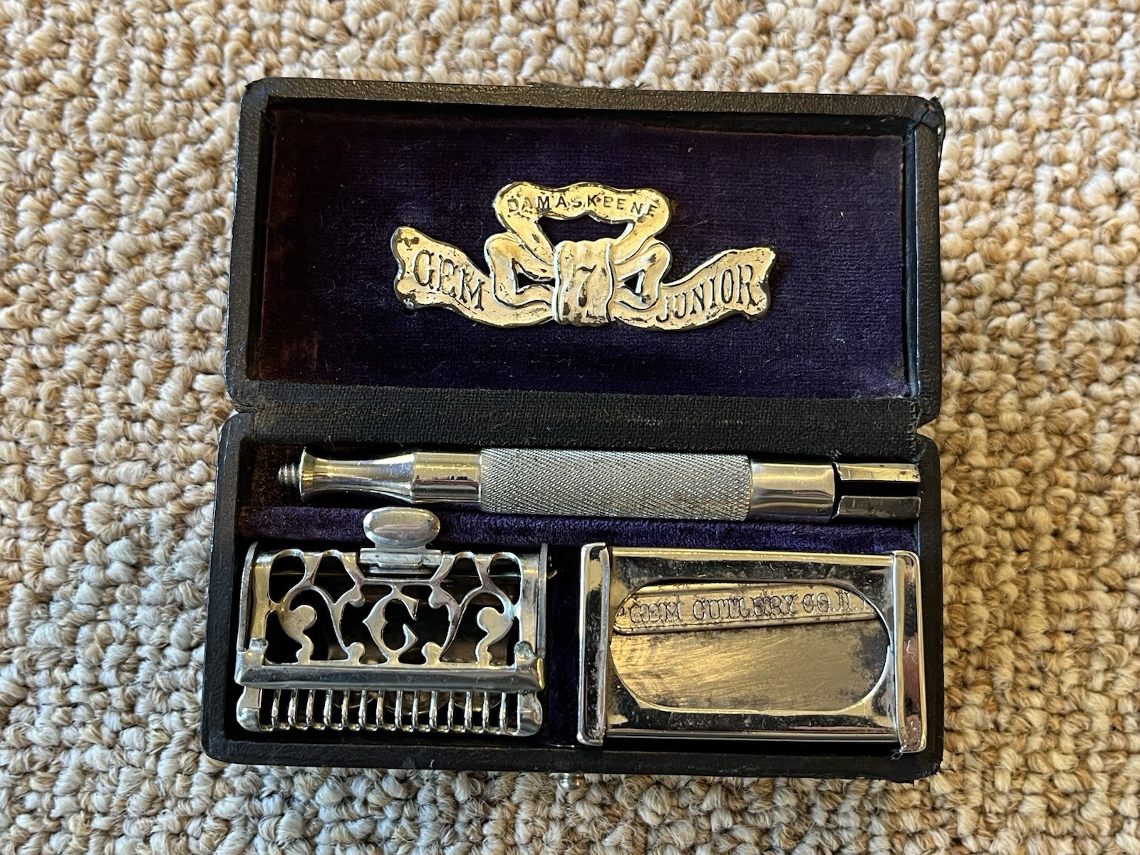 Antique Gem Junior 7 Damaskeene Razor Set in Original Box Vintage See Descrip Antique Gem Junior 7 Damaskeene Razor Set in Original Box Vintage See Descrip