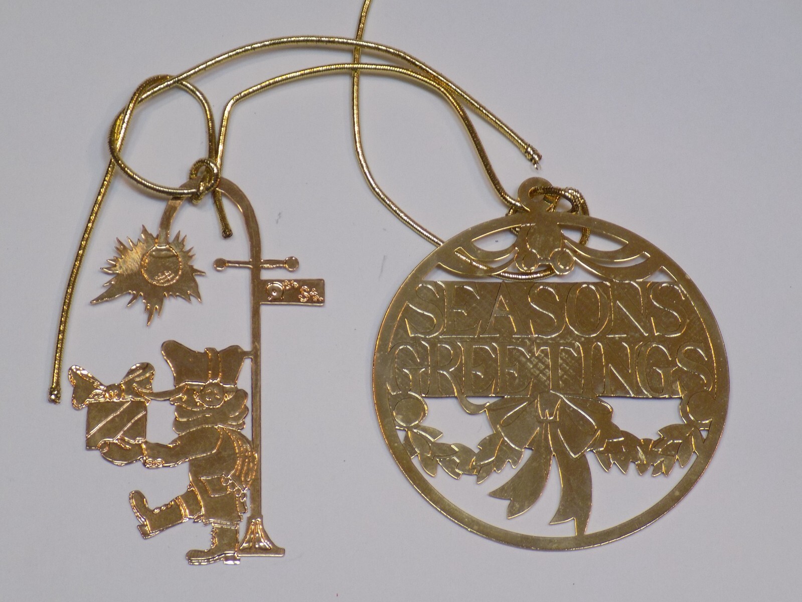 Gold Thin Metal Christmas Ornament Lot 2 Set 9th Street Seasons Greetings Ball Gold Thin Metal Christmas Ornament Lot 2 Set 9th Street Seasons Greetings Ball