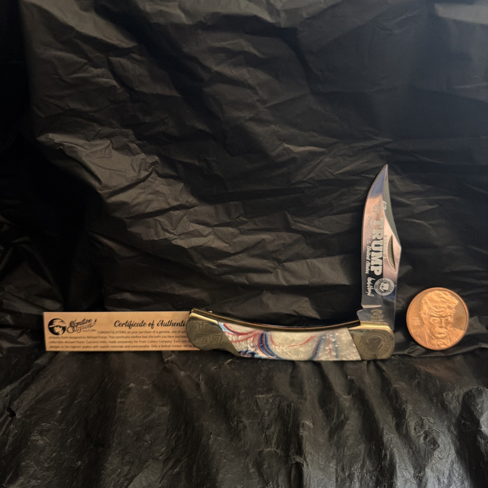 MICHAEL PRATER LIMITED EDITION TRUMP 45-47 LOCKBACK Including a Trump Coin MICHAEL PRATER LIMITED EDITION TRUMP 45-47 LOCKBACK Including a Trump Coin