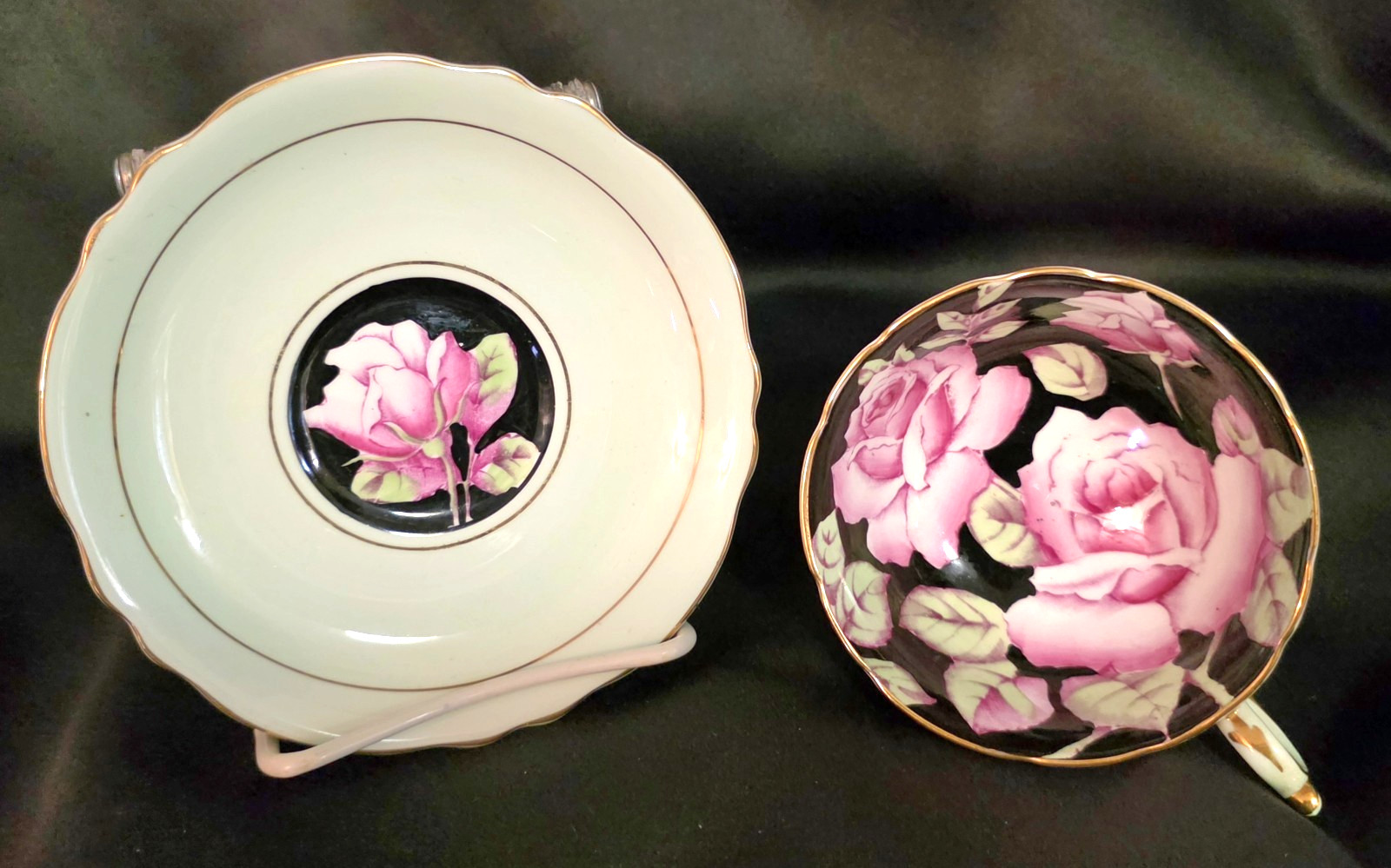 Paragon Fine Bone China England Tea Cup Mint Green Saucer Cabbage Rose Gold Paragon Fine Bone China England Tea Cup Mint Green Saucer Cabbage Rose Gold