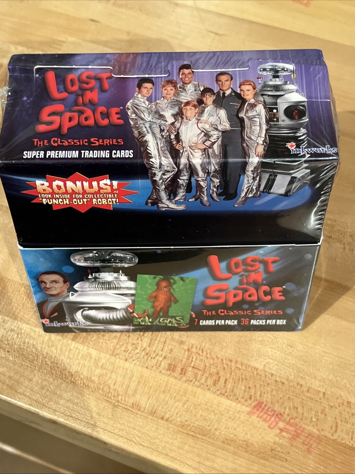 Factory SEALED 1997 Classic TV Series LOST IN SPACE Inkworks Card Box 36 Packs Factory SEALED 1997 Classic TV Series LOST IN SPACE Inkworks Card Box 36 Packs