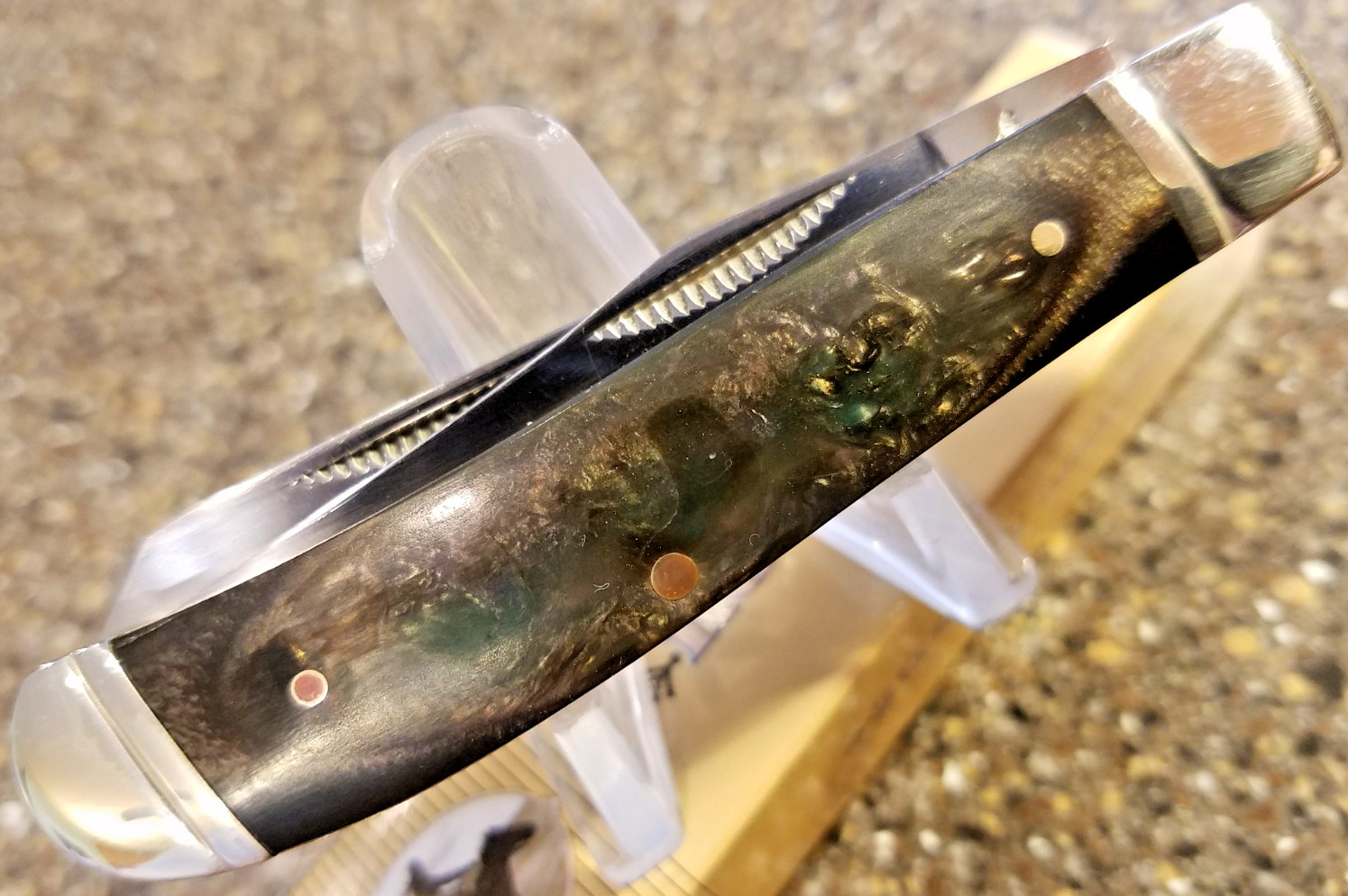 Rough Rider RR337, Imit. Abalone Mini-Trapper, 3-1/2", 2-Blades, Vintage 2002 Rough Rider RR337, Imit. Abalone Mini-Trapper, 3-1/2", 2-Blades, Vintage 2002