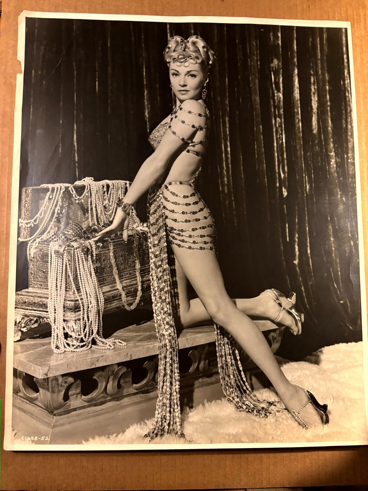 Lana Turner Rare Stunning Very Large Oversize 16/20 Photo The Prodigal '55 Lana Turner Rare Stunning Very Large Oversize 16/20 Photo The Prodigal '55