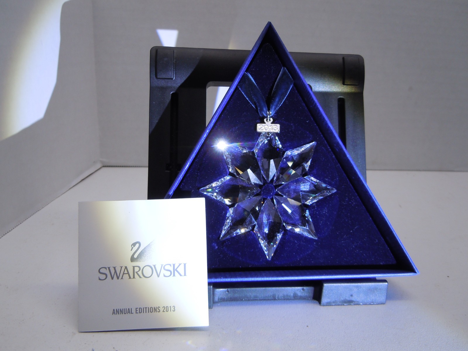 2013 Swarovski Annual Christmas Ornament Snowflake New in Original Packaging 2013 Swarovski Annual Christmas Ornament Snowflake New in Original Packaging