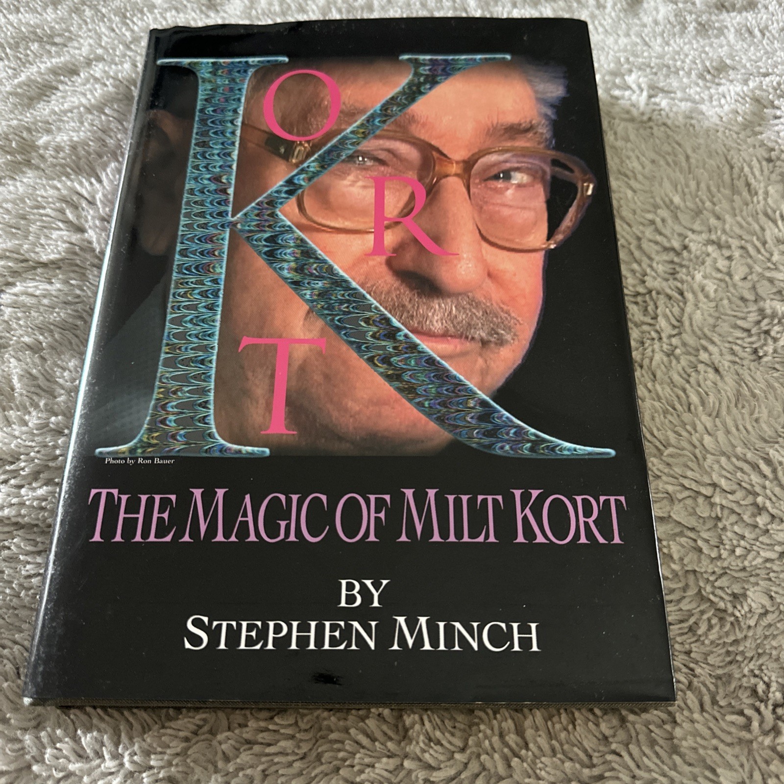 Kort The Magic of Milt Kort Stephen Minch 1st Edition HC Book Card Magic Vintage Kort The Magic of Milt Kort Stephen Minch 1st Edition HC Book Card Magic Vintage