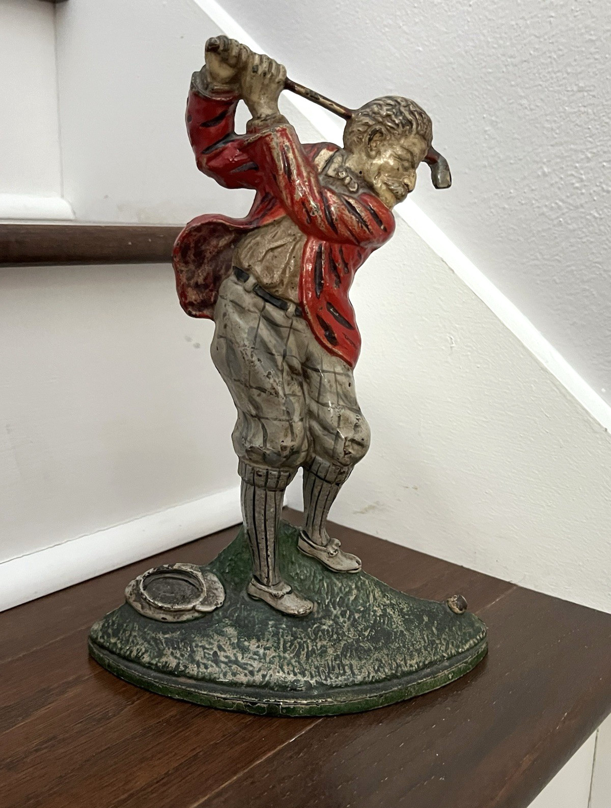 ANTIQUE VINTAGE c.1920 HUBLEY "A DIFFICULT LIE" IRON GOLFER STATUE DOORSTOP