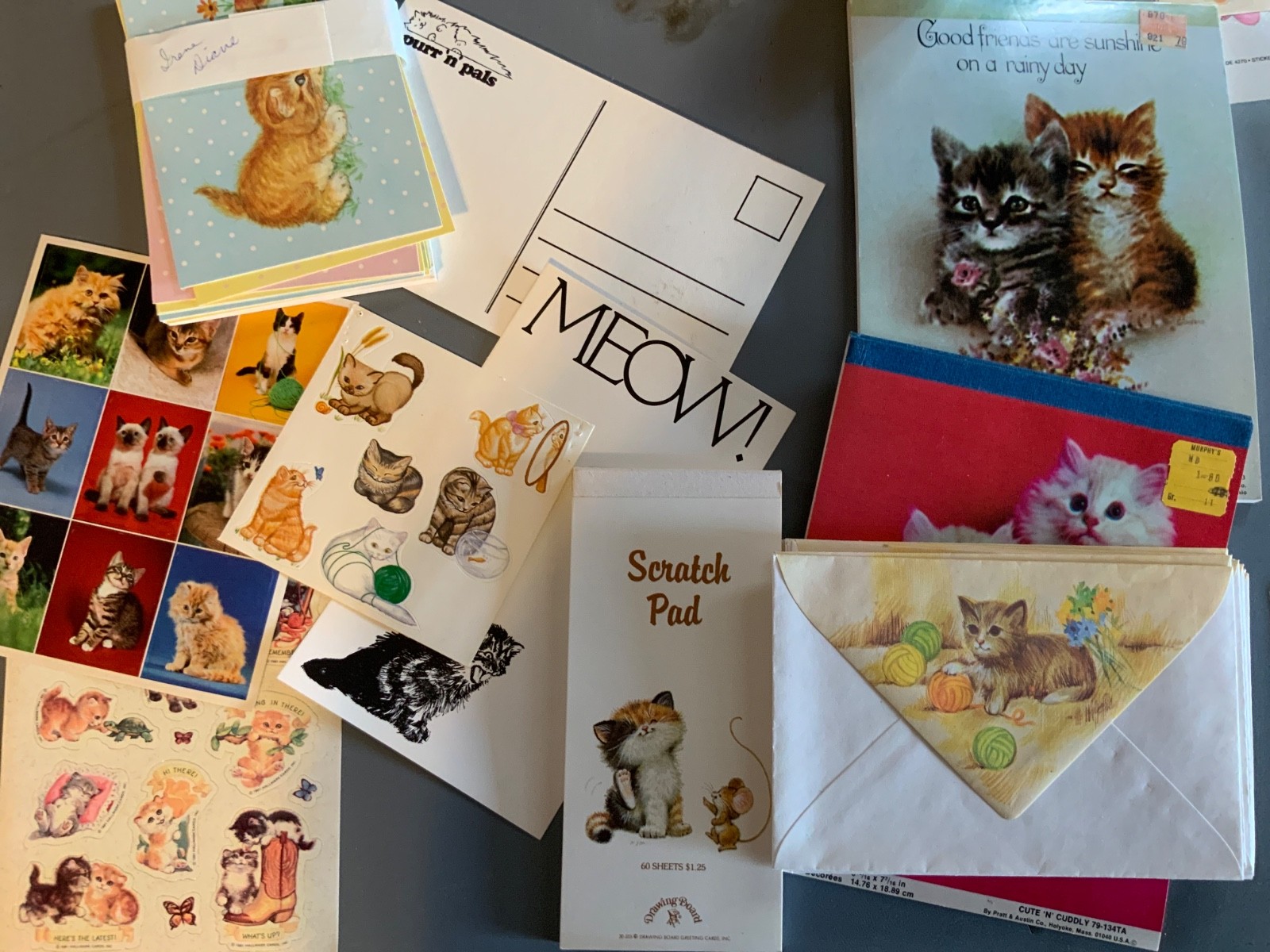 VINTAGE COLLECTION OF CAT STICKERS, NOTEPADS, STATIONARY, AND TABLETS VINTAGE COLLECTION OF CAT STICKERS, NOTEPADS, STATIONARY, AND TABLETS