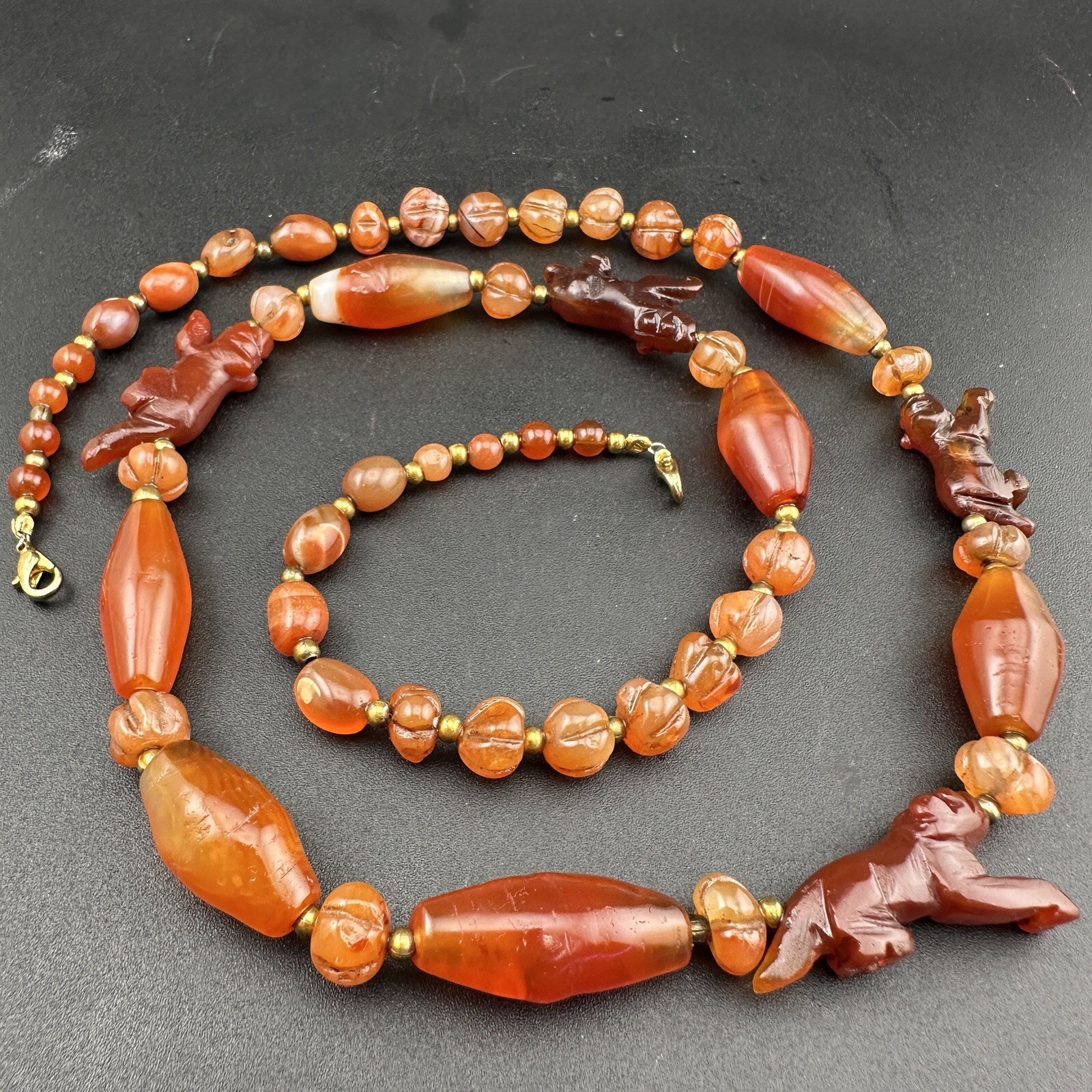 Antique Himalayan Indo Tibetan carnelian Animals Agate beads necklace Antique Himalayan Indo Tibetan carnelian Animals Agate beads necklace