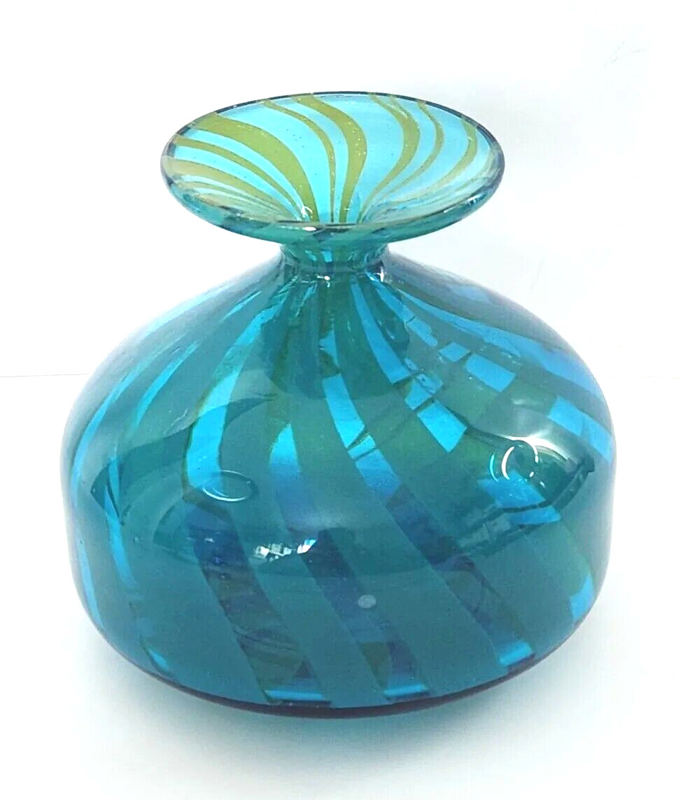 VTG Michael Harris MDINA Glass Ming Blue & Green Glass Vase Malta Rare Signed VTG Michael Harris MDINA Glass Ming Blue & Green Glass Vase Malta Rare Signed