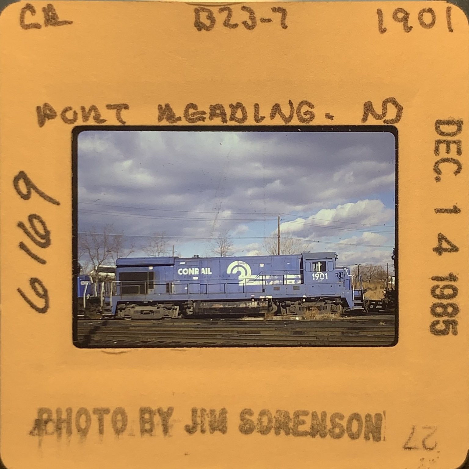 1985 Conrail Locomotive 1901 Train Slide Port Reading NJ Jim Sorenson Railroad 1985 Conrail Locomotive 1901 Train Slide Port Reading NJ Jim Sorenson Railroad