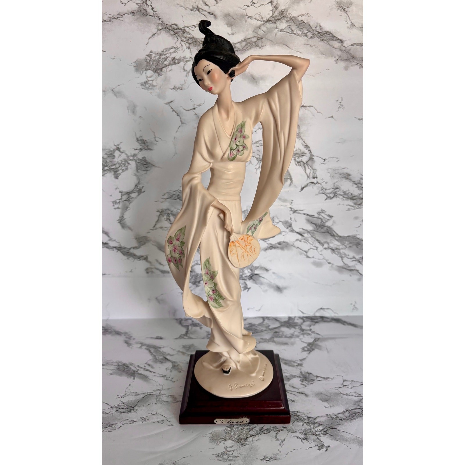 Vintage Giuseppe Armani Oriental Lady Fan Geisha Figurine Italy Signed 14.25" Vintage Giuseppe Armani Oriental Lady Fan Geisha Figurine Italy Signed 14.25"