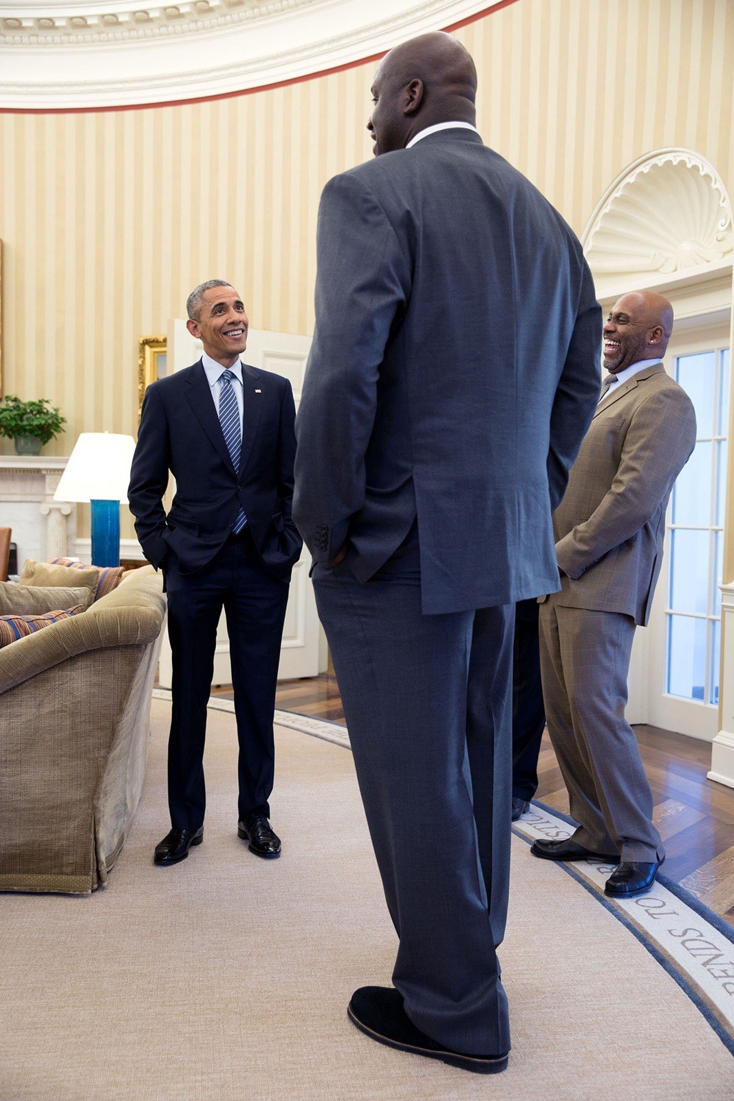 Barack Obama Shaquille ONeal Shaq 4x6 Photo Print Alonzo Mourning Oval Office Barack Obama Shaquille ONeal Shaq 4x6 Photo Print Alonzo Mourning Oval Office