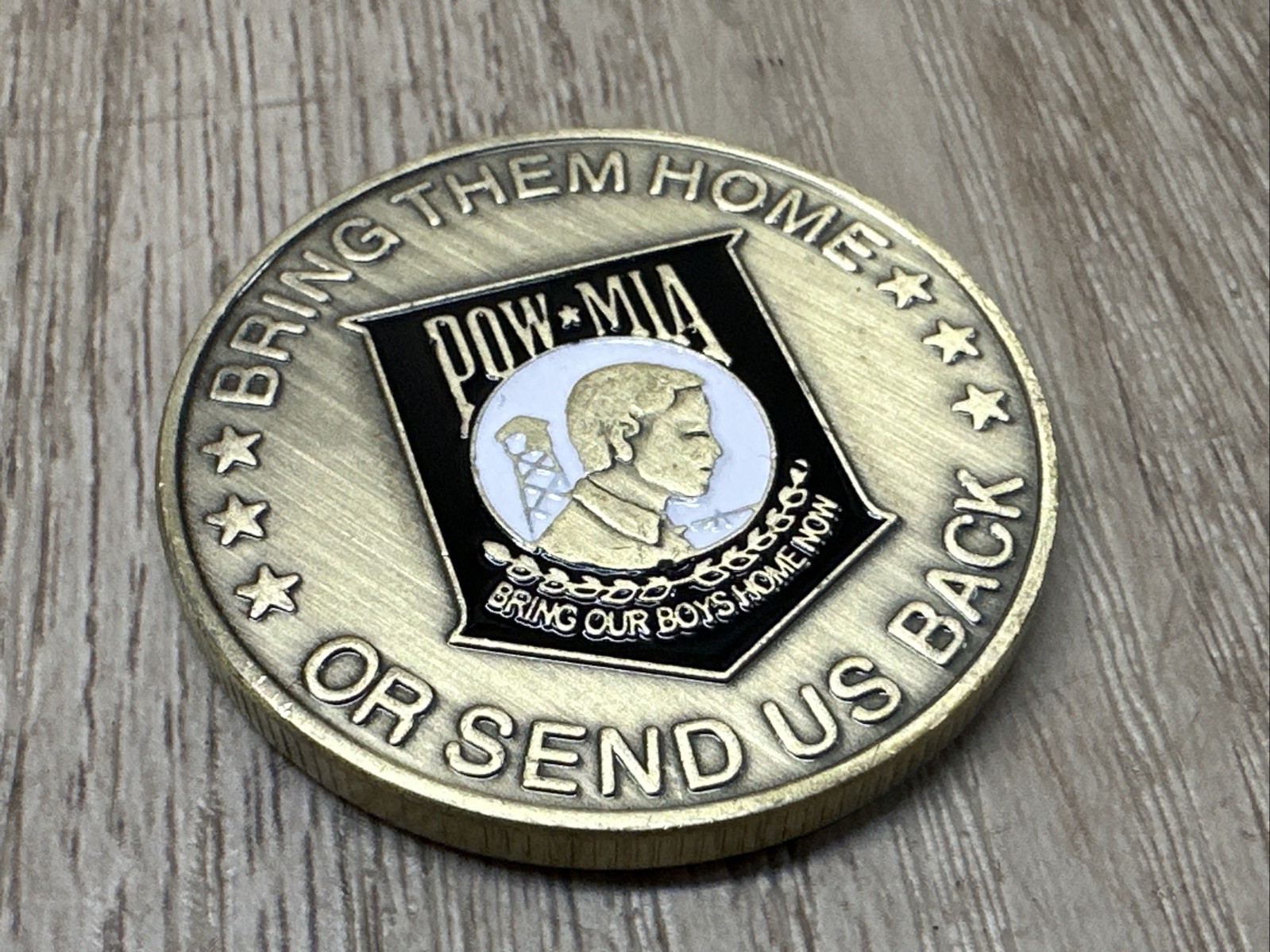 US Military Challenge Coin - POW / MIA "Bring them home" US Military Challenge Coin - POW / MIA "Bring them home"