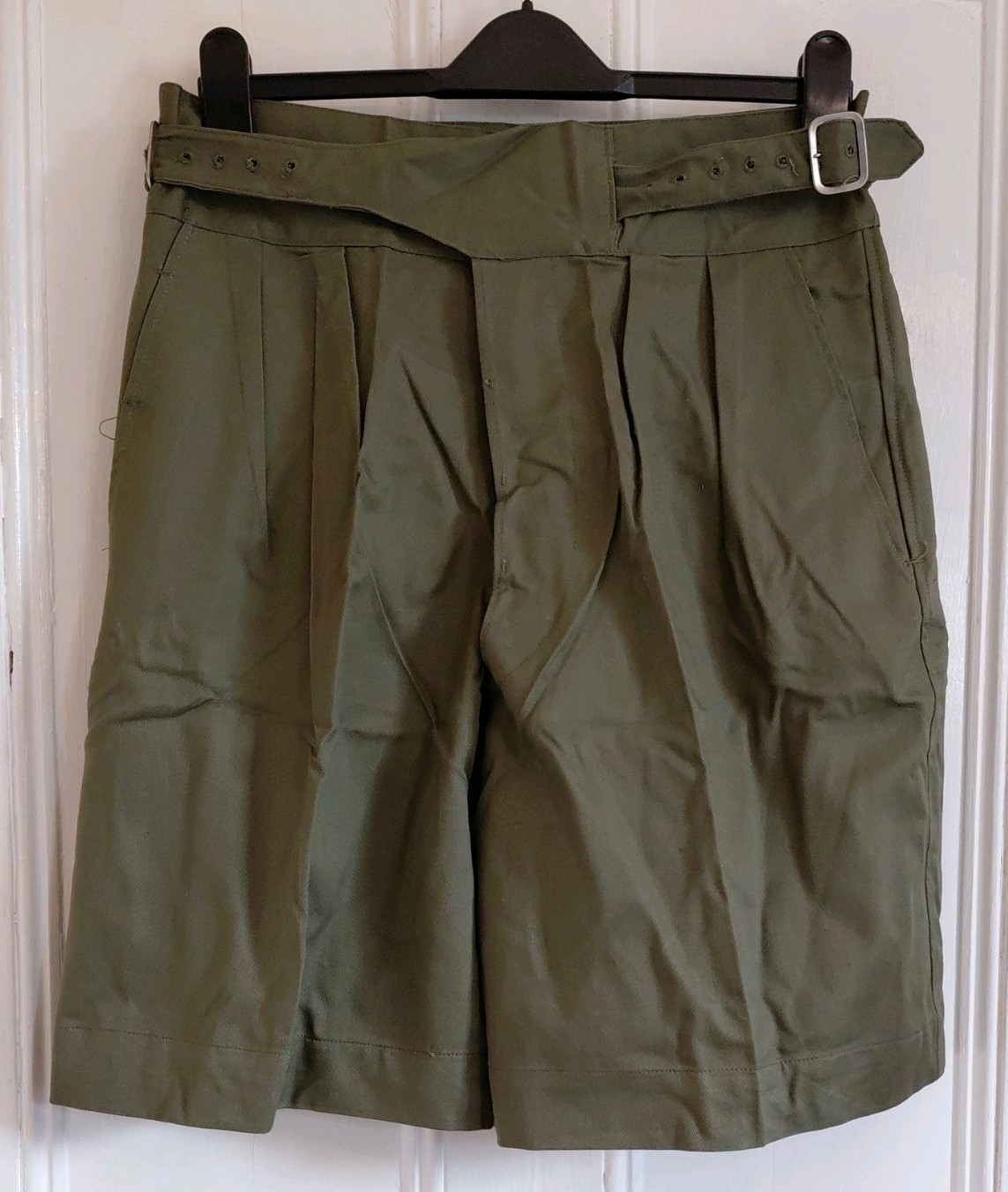 Genuine Unworn Vintage 1950 Pattern British Army Drill Shorts Cross Belt W/34" Genuine Unworn Vintage 1950 Pattern British Army Drill Shorts Cross Belt W/34"