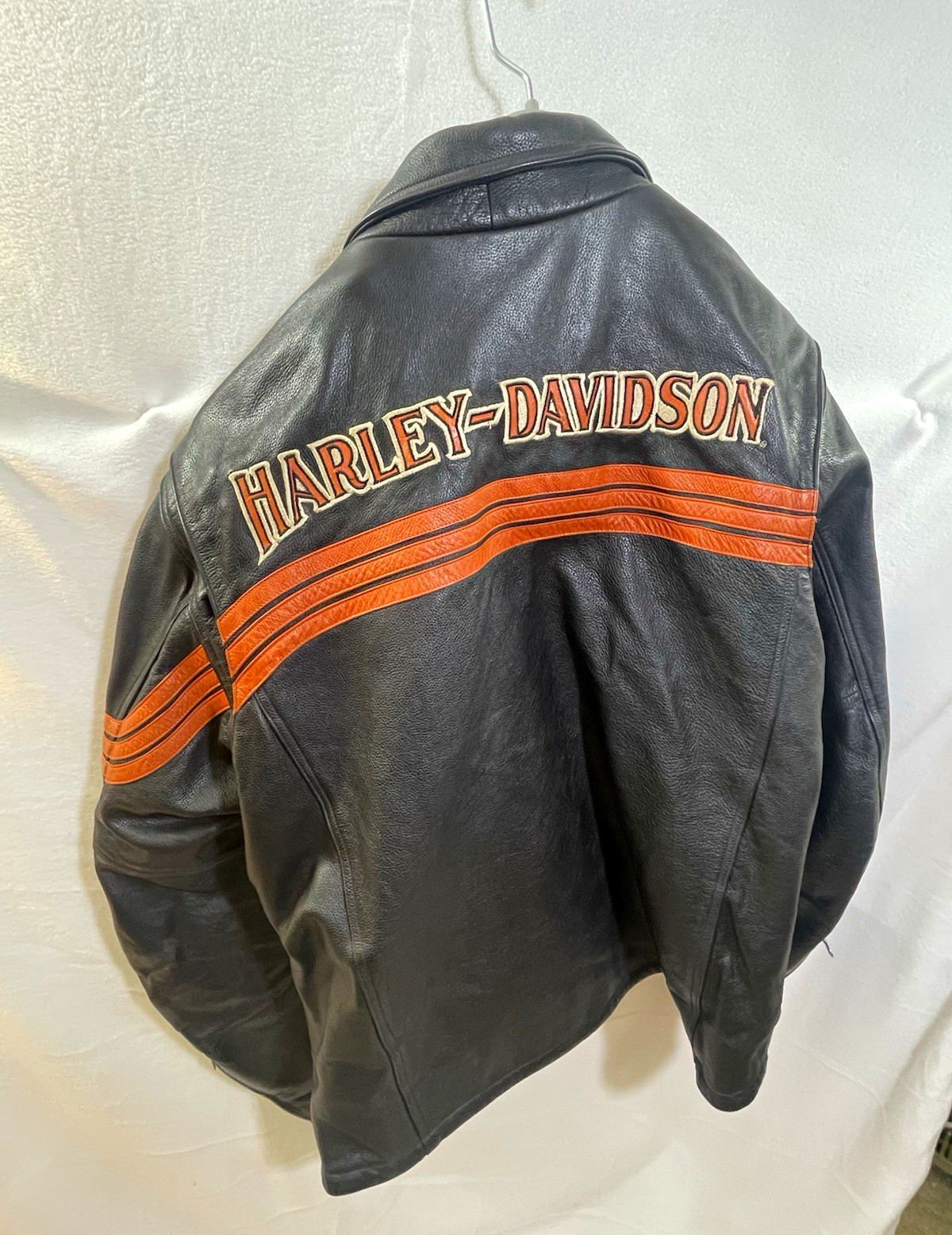 Harley-Davidson Genuine Black Leather Jacket w/ Orange Stripes XL Mexico Harley-Davidson Genuine Black Leather Jacket w/ Orange Stripes XL Mexico
