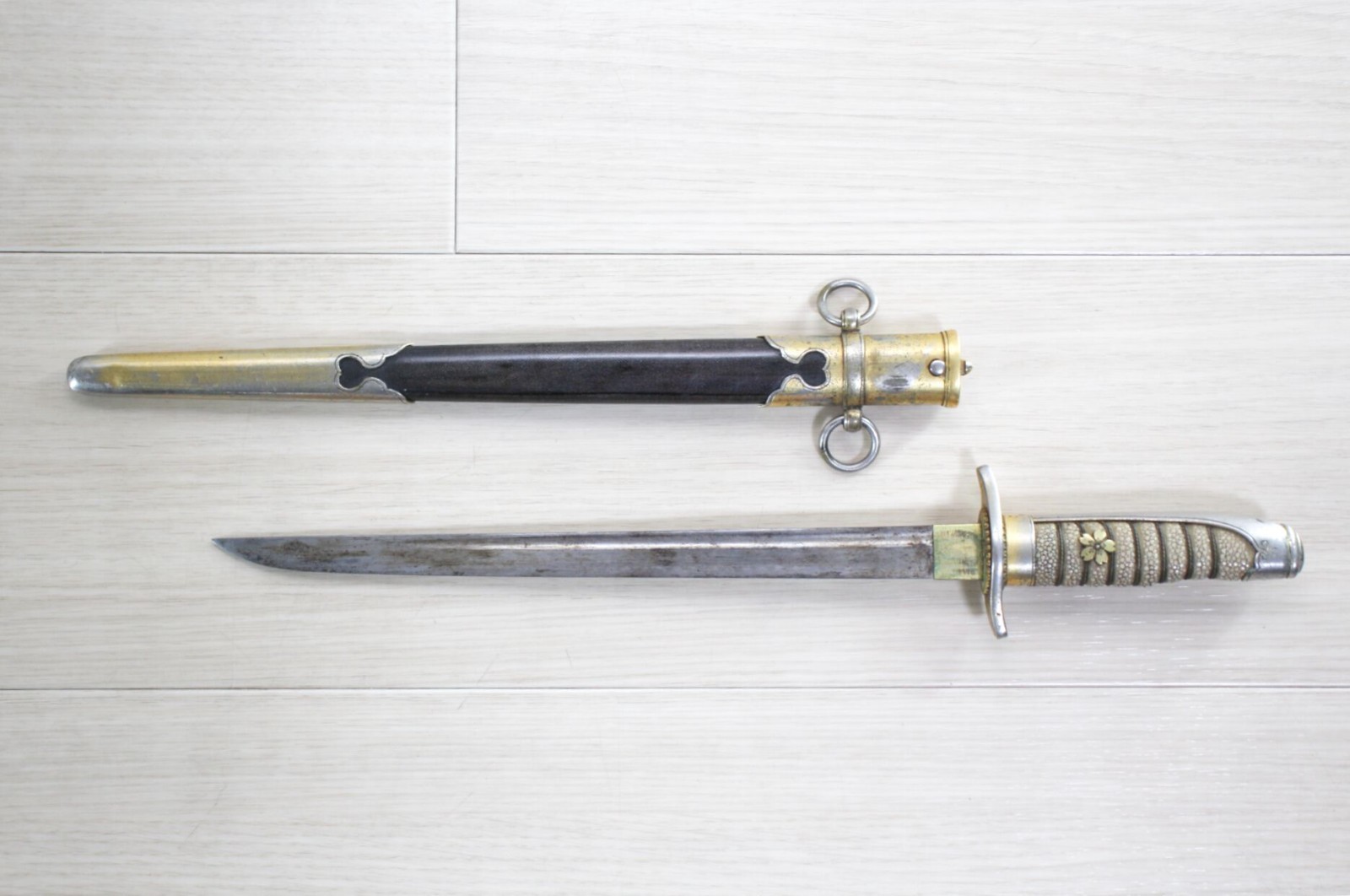 Rare Early Imperial Japanese Forestry Official Dirk Dagger Rayskin Scabbard P35