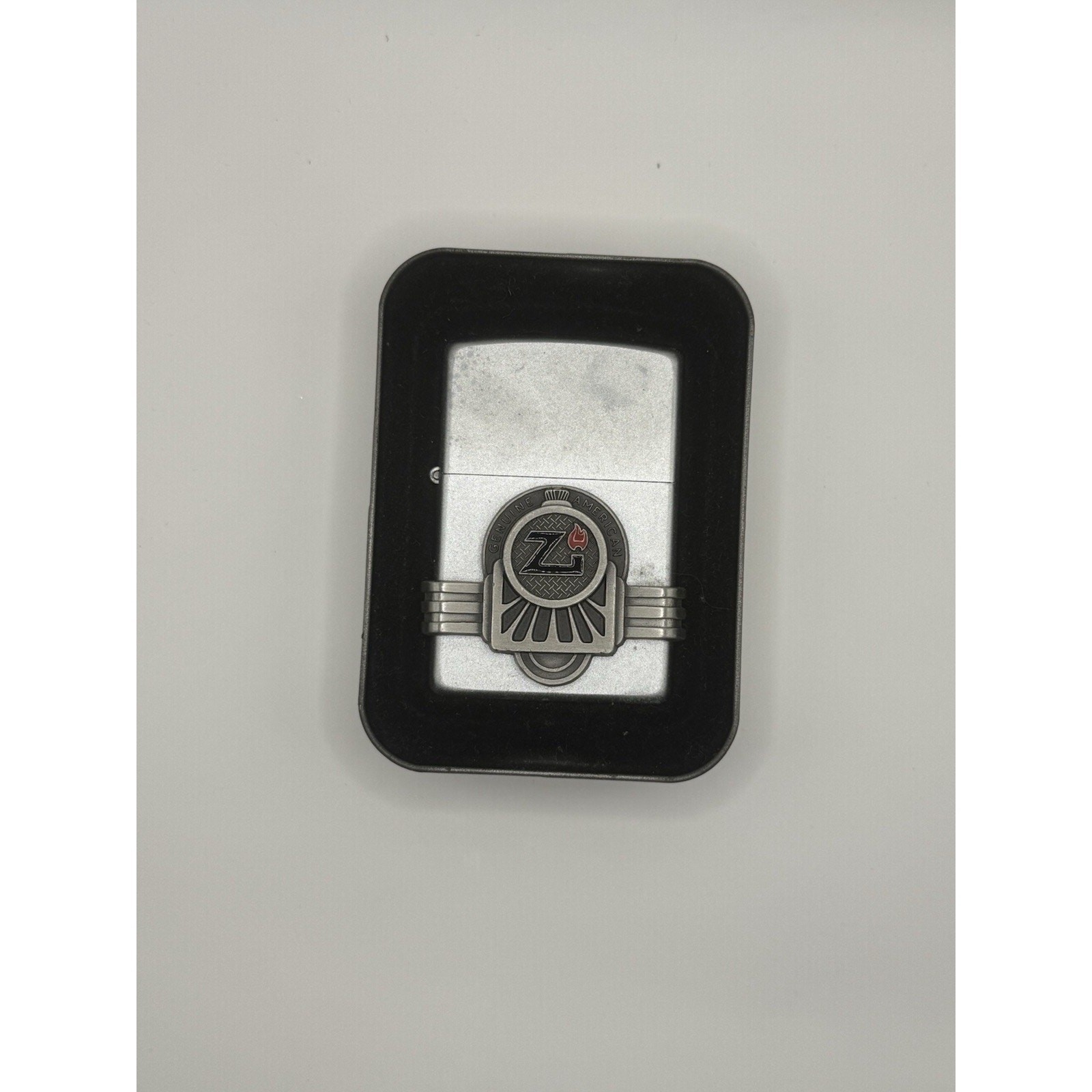 Zippo Satin Chrome "American Legend" heavy emblem windproof lighter Zippo Satin Chrome "American Legend" heavy emblem windproof lighter