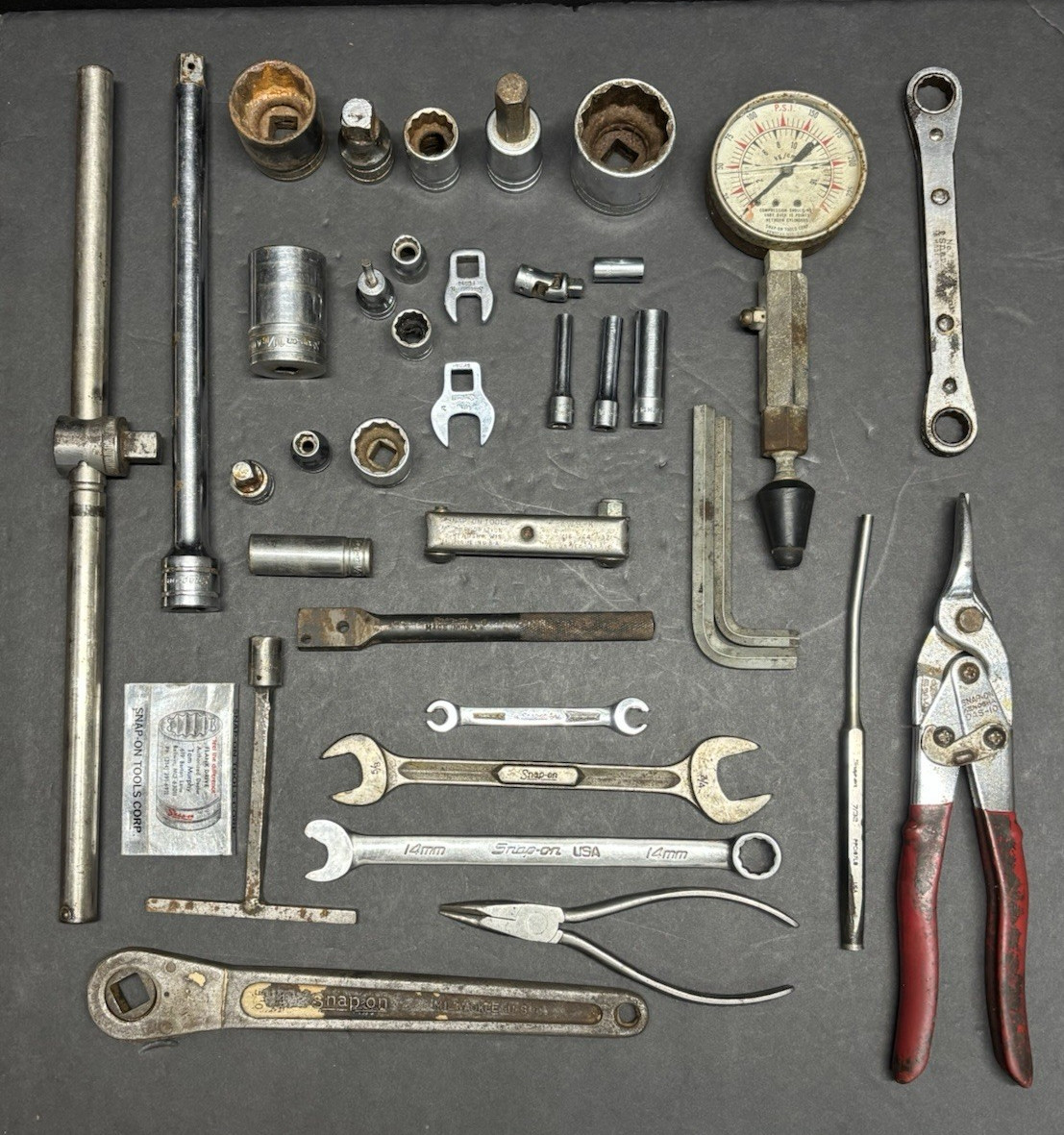 Snap On Tools Lot - Wrenches, Snips, Sockets 1/2'' 3/8'' 1/4'' Snap On Tools Lot - Wrenches, Snips, Sockets 1/2'' 3/8'' 1/4''