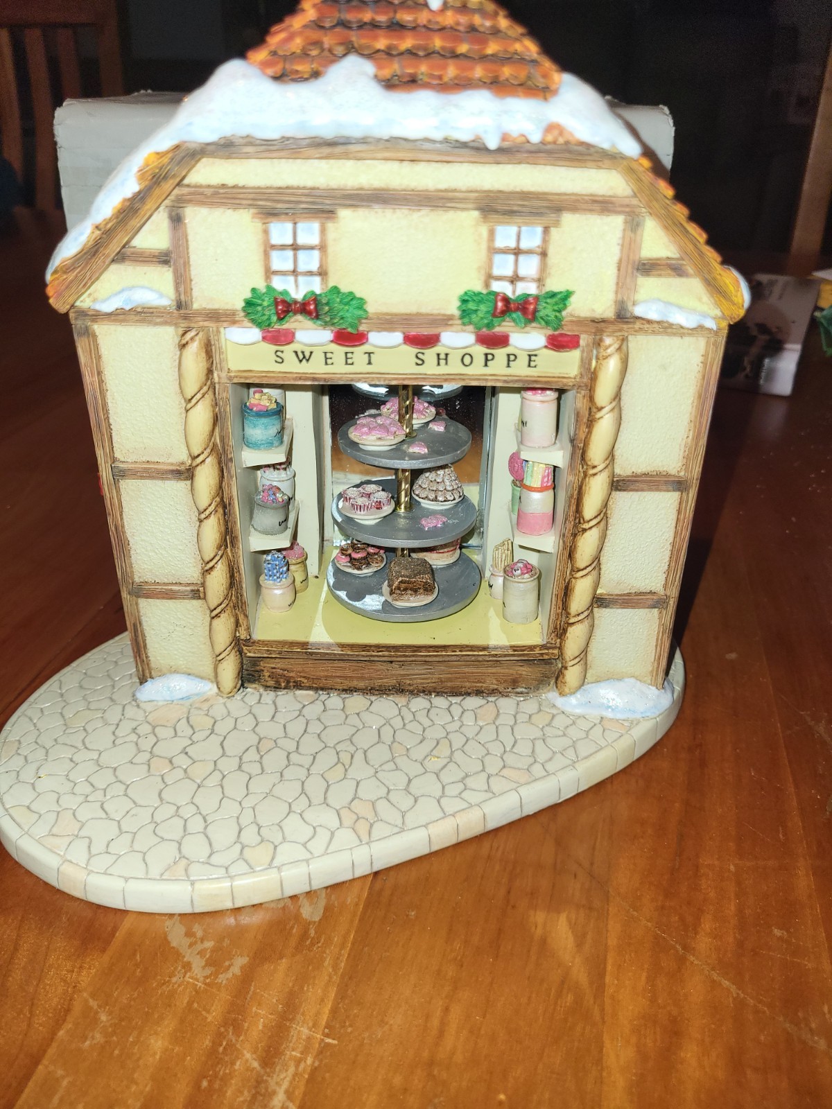 Goebel M.I. Hummel "Sweet Shoppe" Bakery Display (Mark #1140-D)