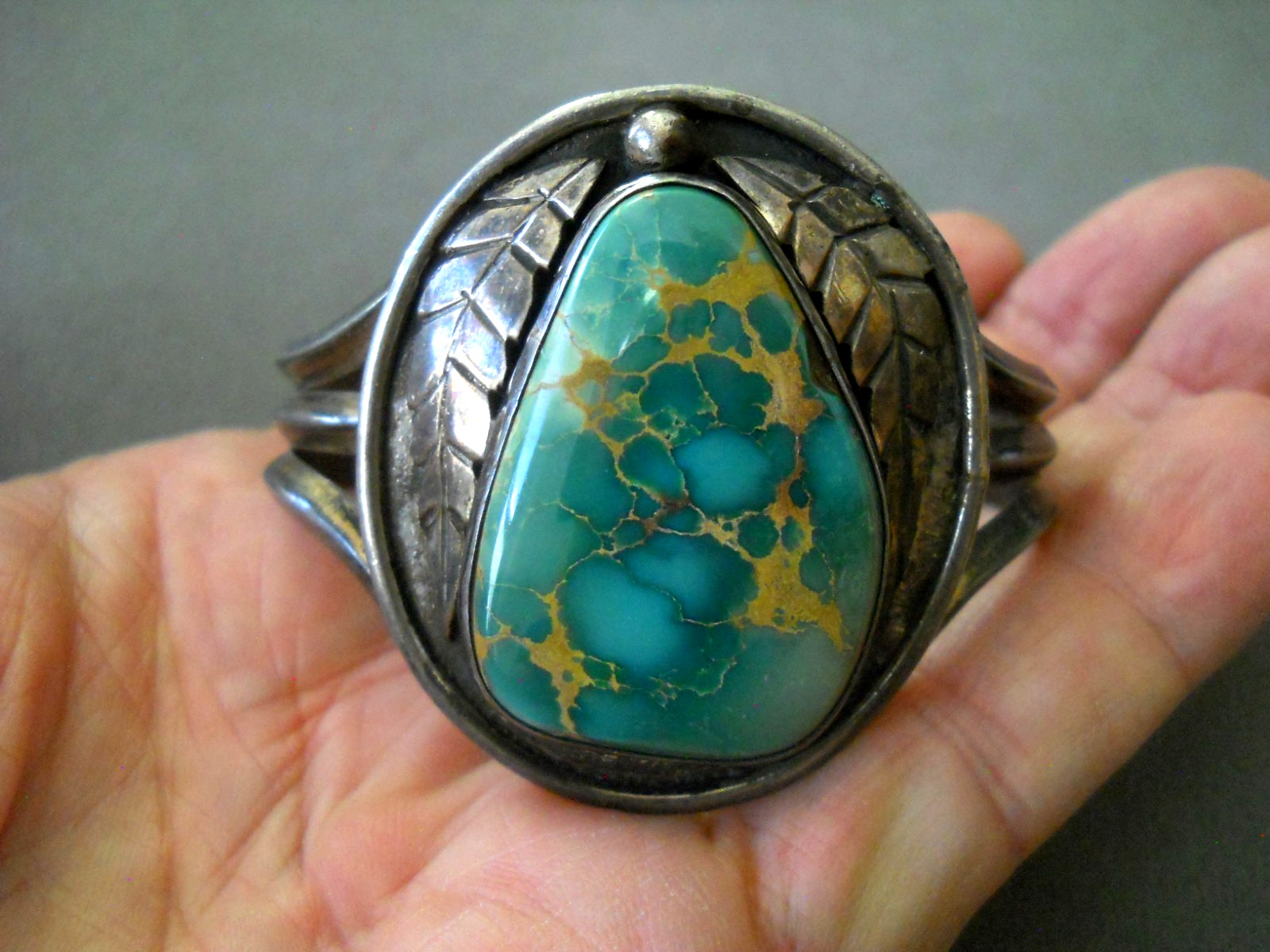 Native American Navajo High-Grade Blue Green Turquoise Sterling Silver Bracelet