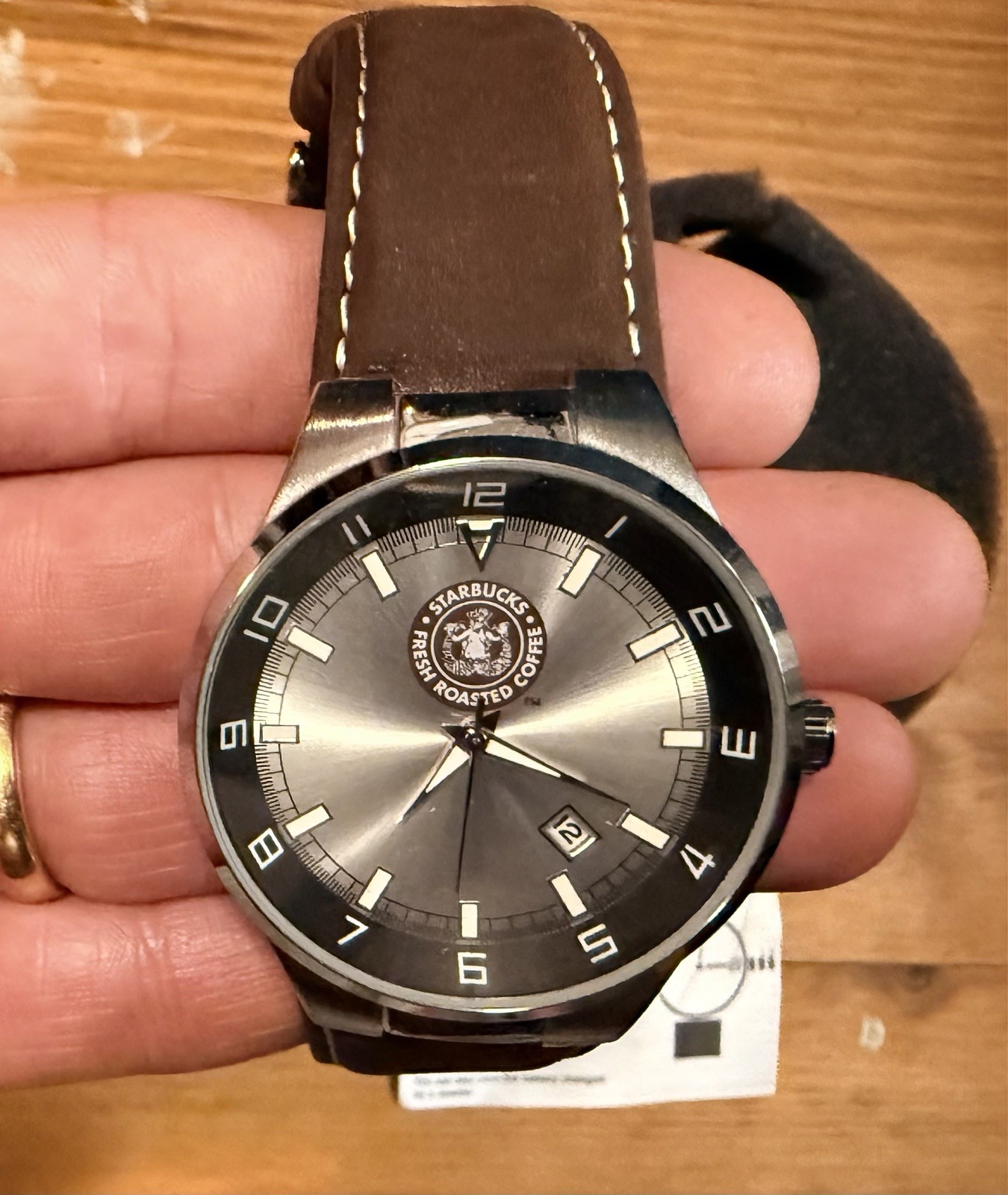 Vintage NIB & Working -Starbucks Coffee Co. WRIST WATCH with Leather Band (33mm) Vintage NIB & Working -Starbucks Coffee Co. WRIST WATCH with Leather Band (33mm)