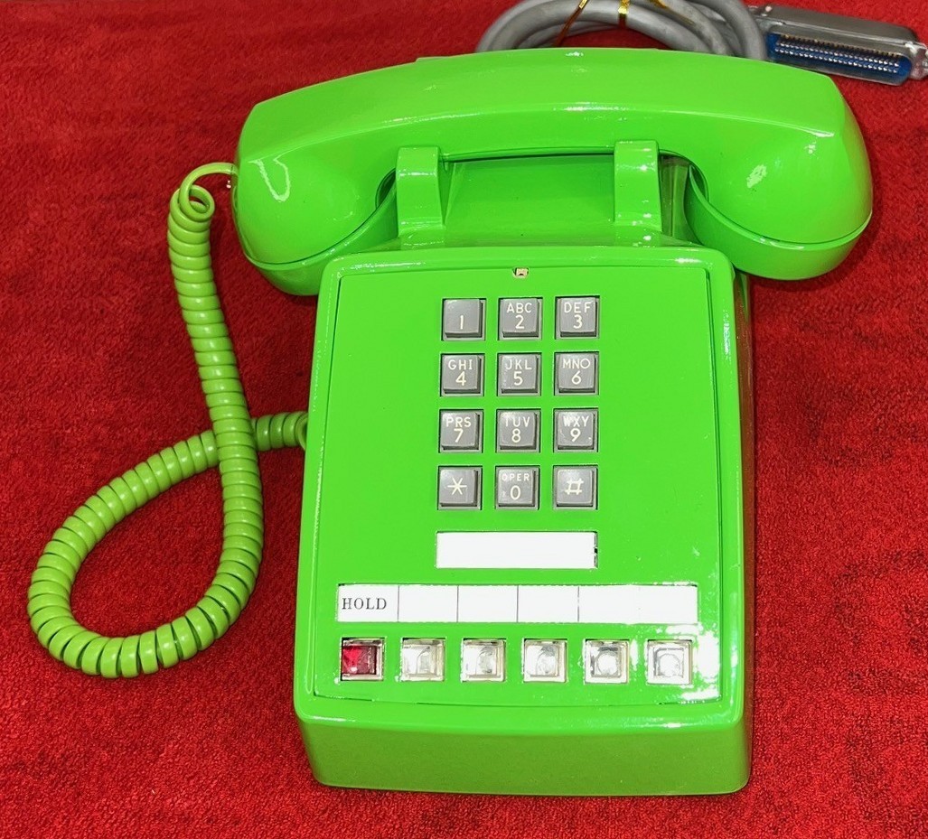 AT&T, Bell System, 2565 LIME GREEN, 1A2 Multi-Line, 6 Button Telephone, Tested