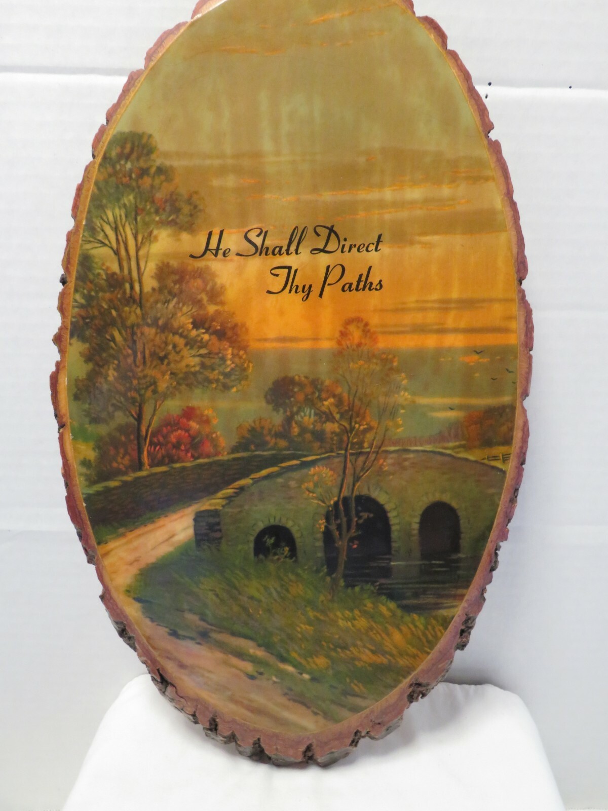 VINTAGE GOSPAL QUOTE DECOUPAGED ON LARGE WOOD SLICE 1960'S-70'S VINTAGE GOSPAL QUOTE DECOUPAGED ON LARGE WOOD SLICE 1960'S-70'S