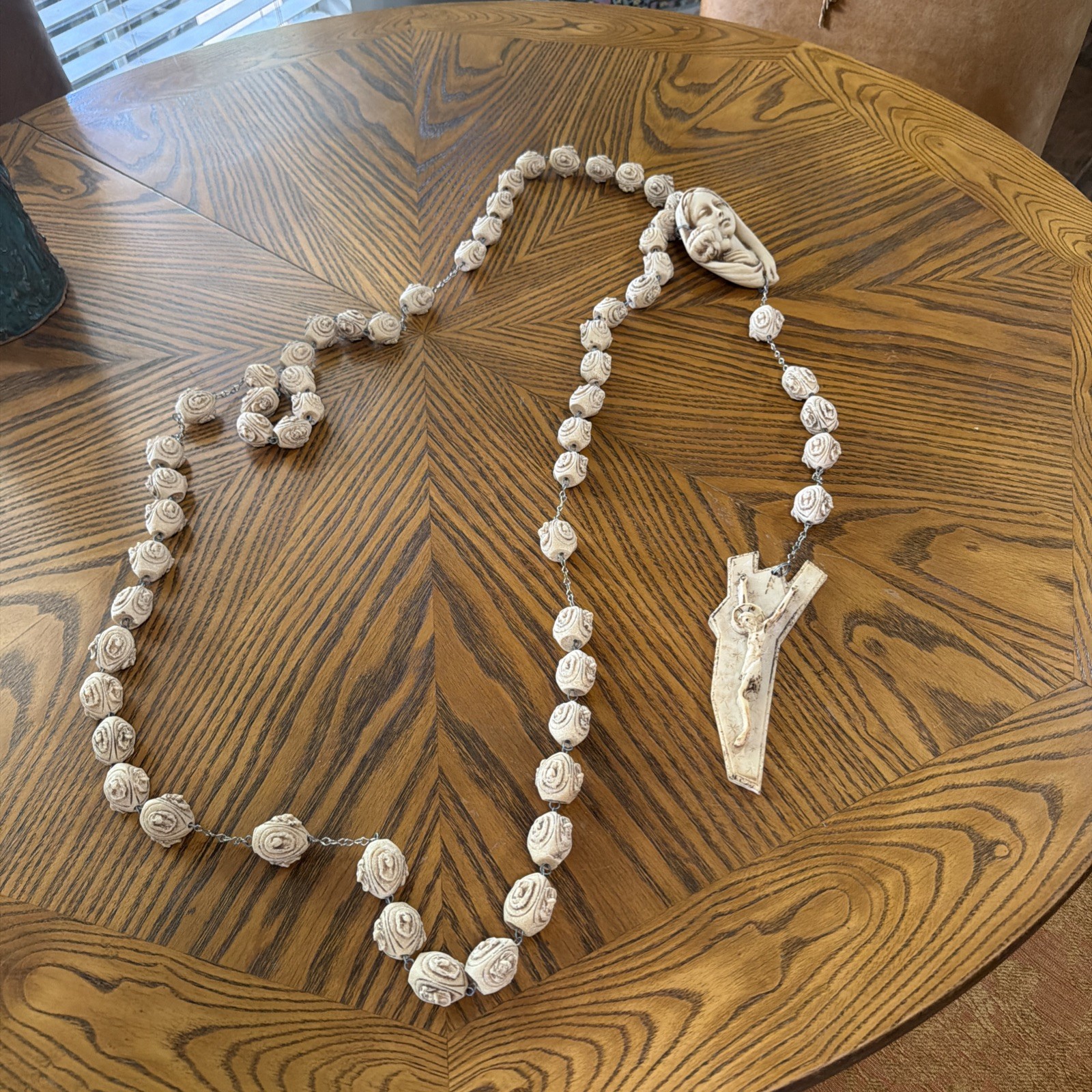 Rustic 65” Madonna Resin Catholic Christian Wall Rosary Beads Modern W/ Crucifix