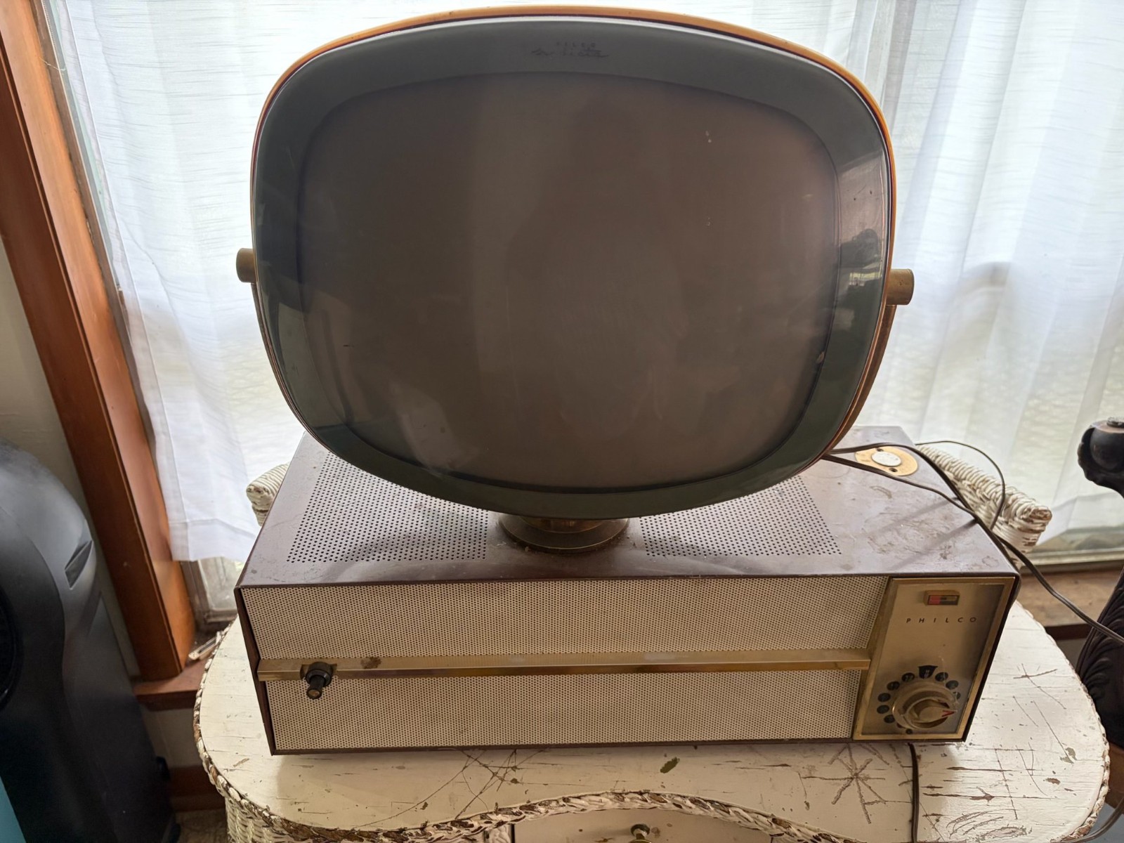VINTAGE PHILCO PREDICTA MODEL 10M43 – FOR PARTS NOT WORKING VINTAGE PHILCO PREDICTA MODEL 10M43 – FOR PARTS NOT WORKING
