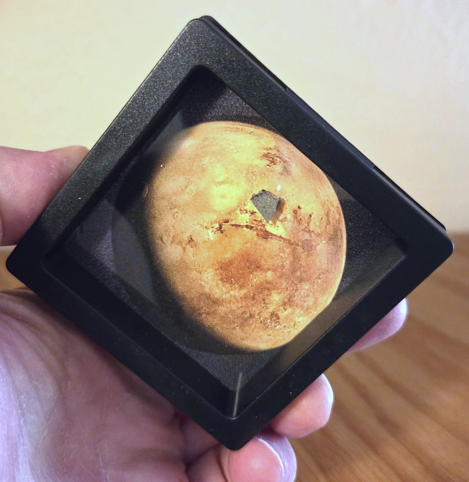 Genuine Mars Rock, XL Martian Meteorite Interactive Display w/ Authenticity Card Genuine Mars Rock, XL Martian Meteorite Interactive Display w/ Authenticity Card