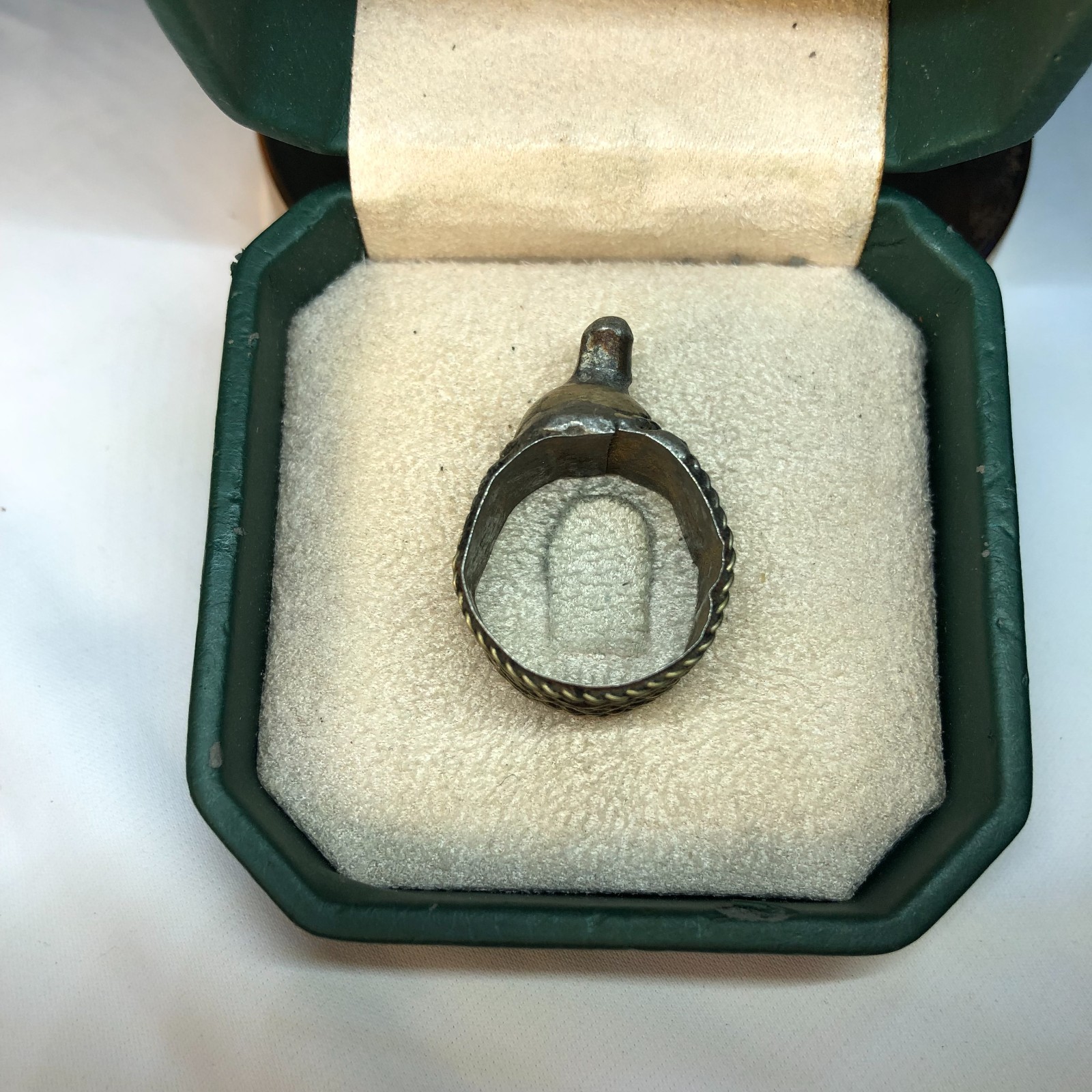 RARE EXTREMELY ANCIENT VIKING RING SILVER ARTIFACT AUTHENTIC OLD AMAZING RARE EXTREMELY ANCIENT VIKING RING SILVER ARTIFACT AUTHENTIC OLD AMAZING