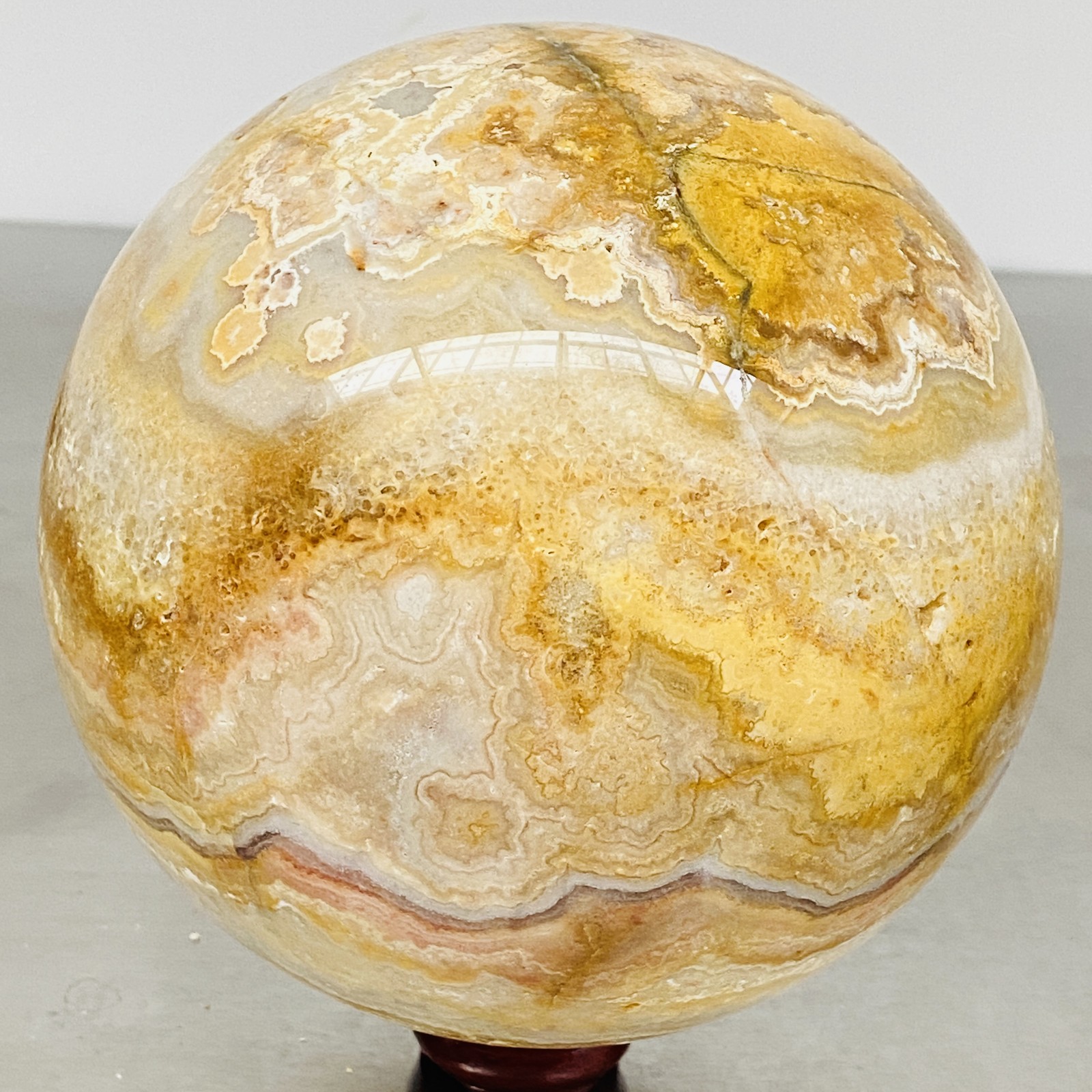 Natural thousand-layer agate crystal ball healing 3780G Natural thousand-layer agate crystal ball healing 3780G