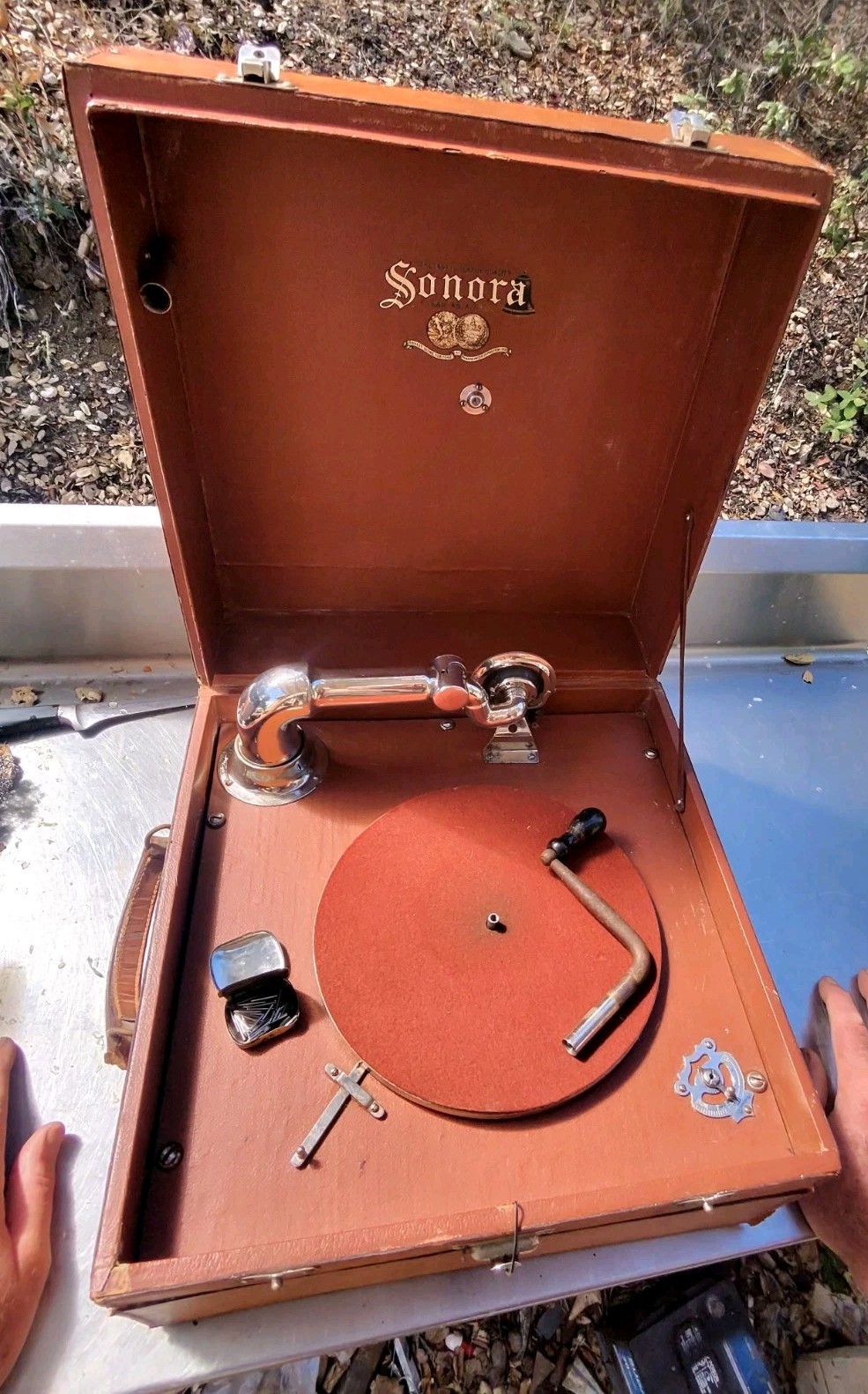 Antique Sonora Table Top Hand Crank 78 Phonograph Player WORKS GREAT Antique Sonora Table Top Hand Crank 78 Phonograph Player WORKS GREAT